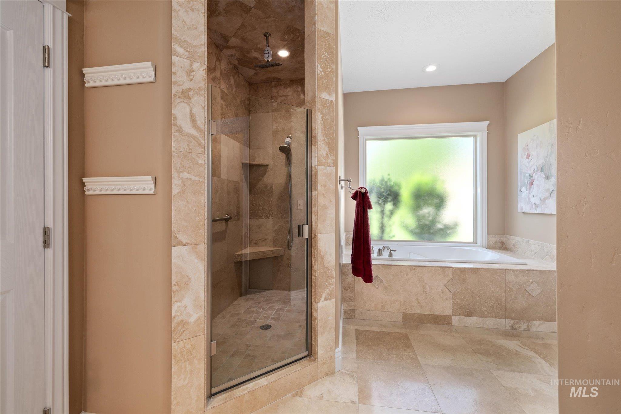 8585 W Rioja St, Star, Idaho 83669, 4 Bedrooms, 3.5 Bathrooms, Residential For Sale, Price $925,000, 98949468