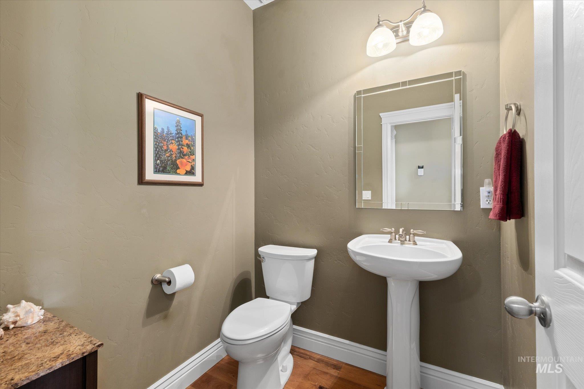 8585 W Rioja St, Star, Idaho 83669, 4 Bedrooms, 3.5 Bathrooms, Residential For Sale, Price $925,000, 98949468