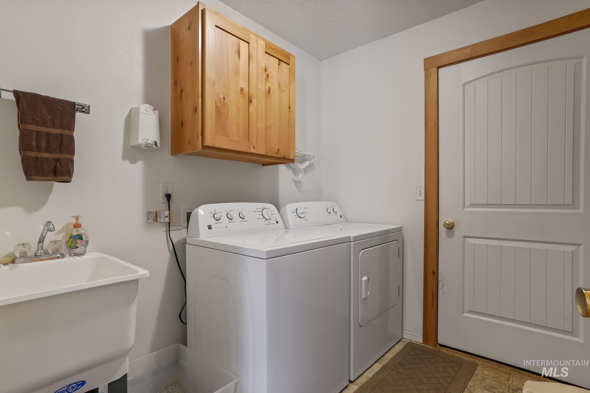 1829 Hidden Canyon Rd., Council, Idaho 83612-0000, 3 Bedrooms, 2 Bathrooms, Residential For Sale, Price $875,000, 98949488