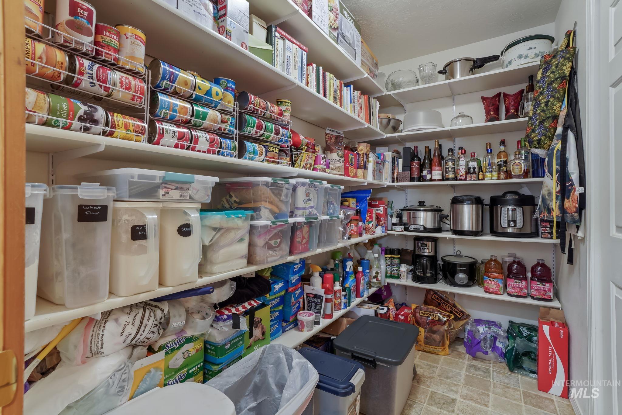 1829 Hidden Canyon Rd., Council, Idaho 83612-0000, 3 Bedrooms, 2 Bathrooms, Residential For Sale, Price $875,000, 98949488