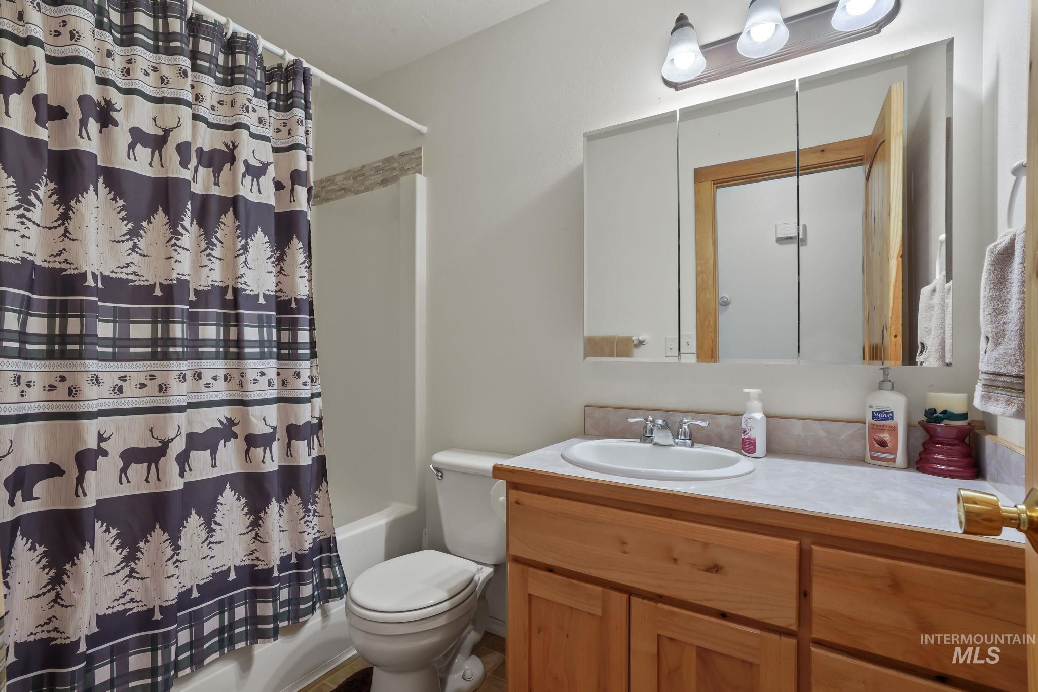 1829 Hidden Canyon Rd., Council, Idaho 83612-0000, 3 Bedrooms, 2 Bathrooms, Residential For Sale, Price $875,000, 98949488