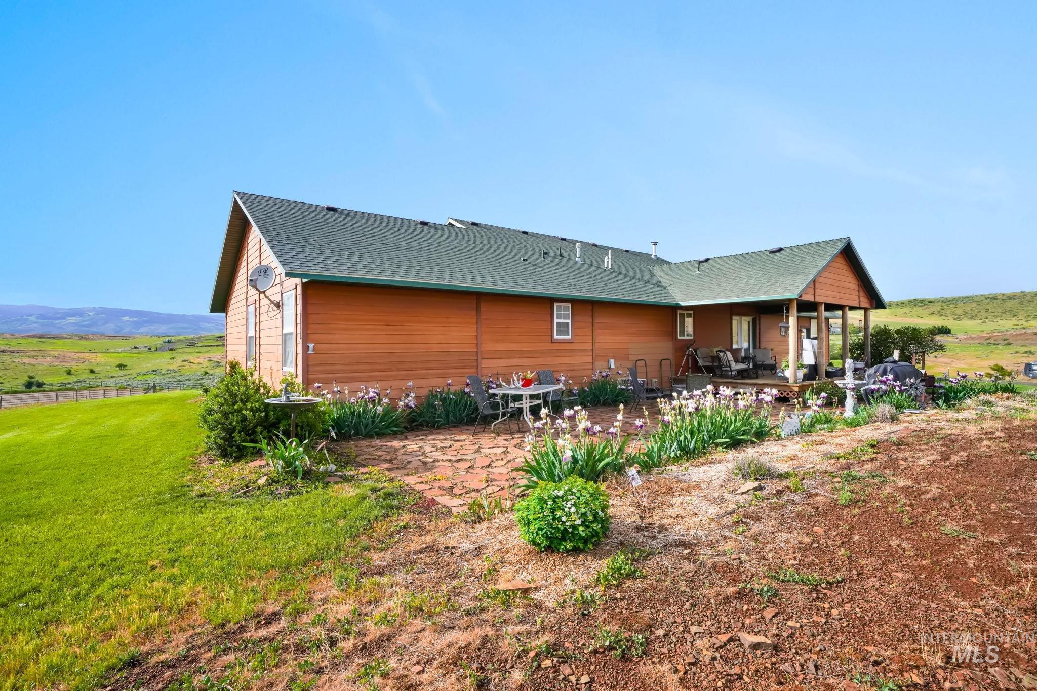 1829 Hidden Canyon Rd., Council, Idaho 83612-0000, 3 Bedrooms, 2 Bathrooms, Residential For Sale, Price $875,000, 98949488