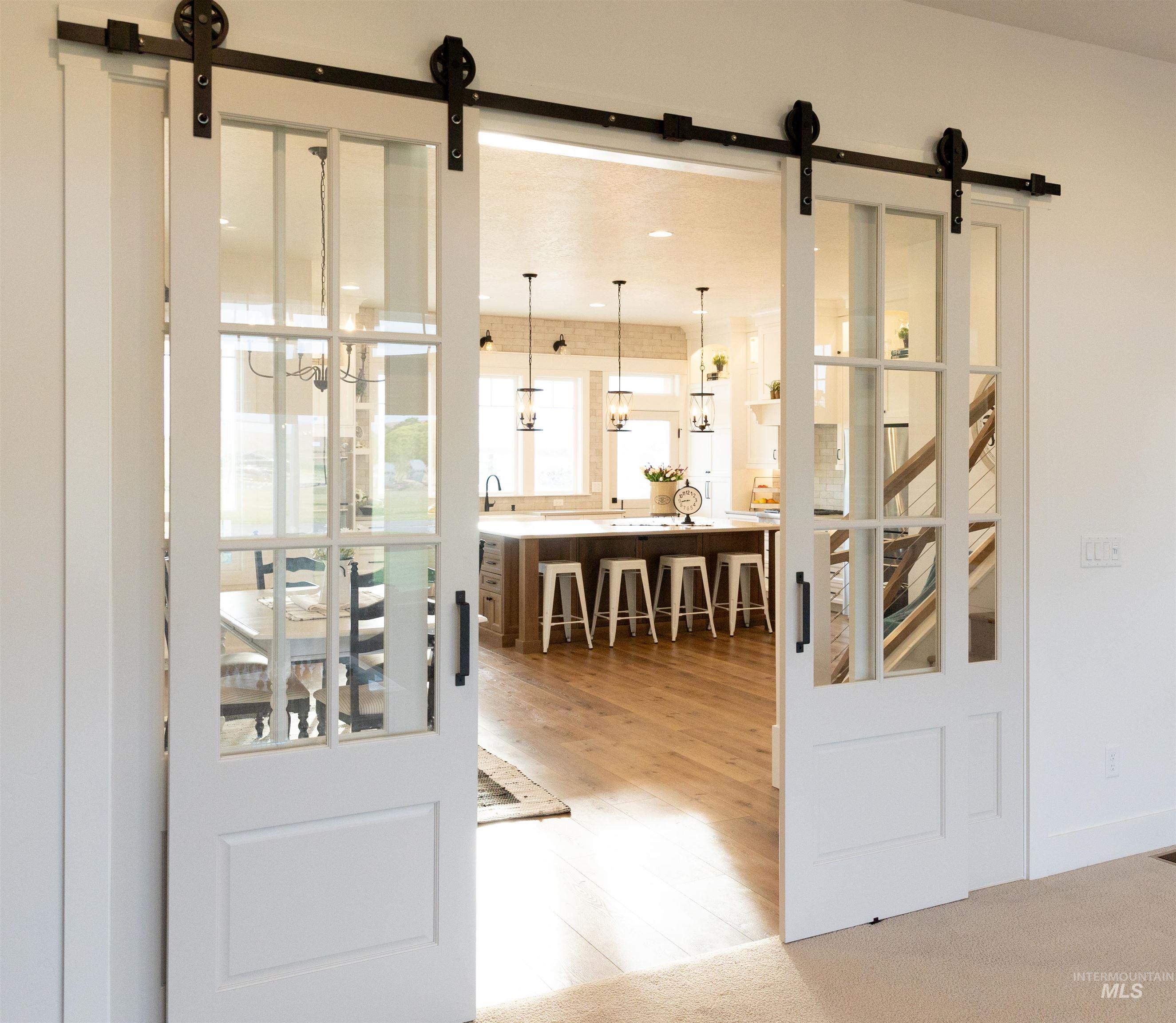 29129 High Plains Road, Caldwell, Idaho 83607, 4 Bedrooms, 5 Bathrooms, Residential For Sale, Price $1,560,000,MLS 98949627