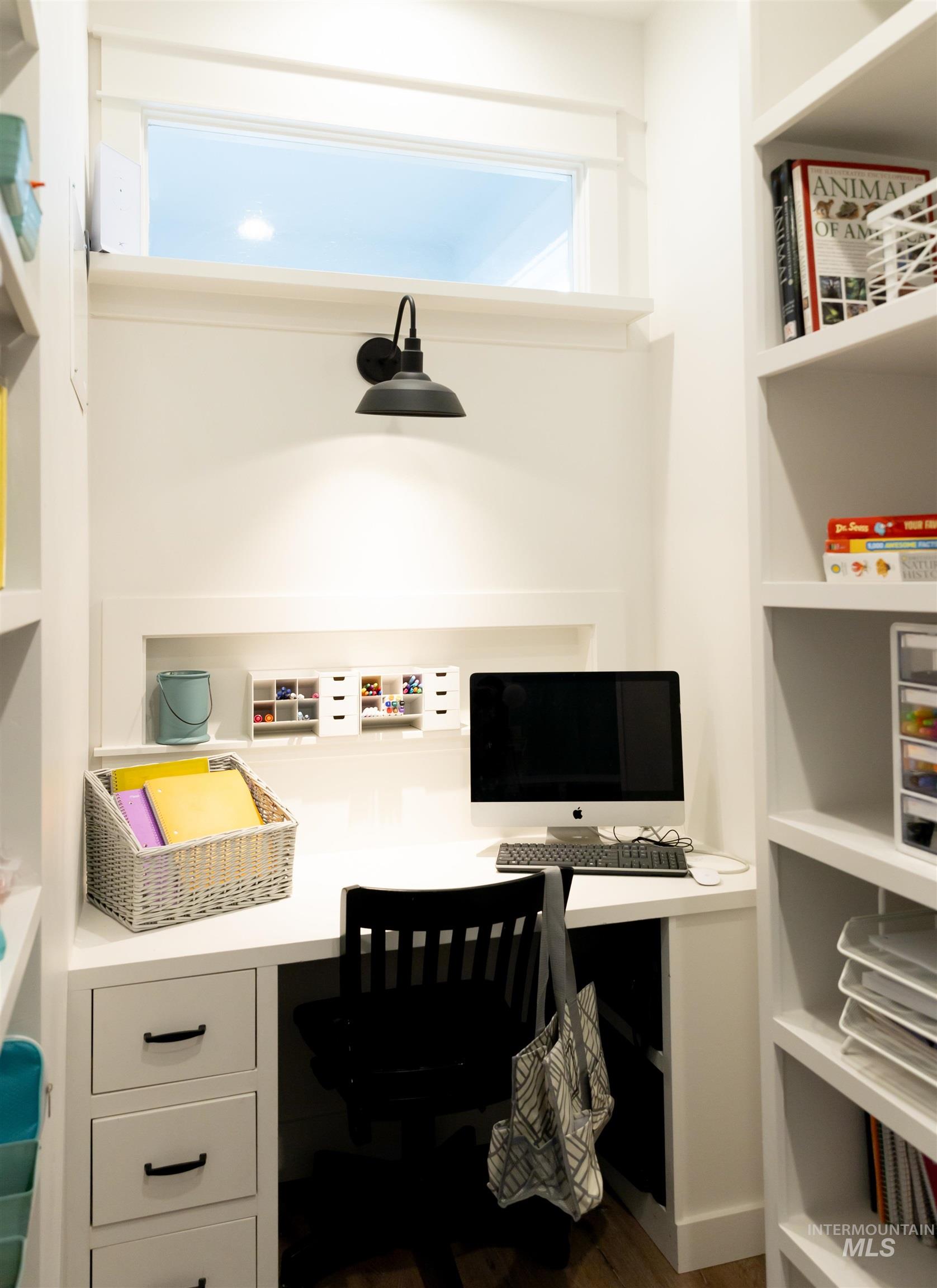 29129 High Plains Road, Caldwell, Idaho 83607, 4 Bedrooms, 5 Bathrooms, Residential For Sale, Price $1,560,000,MLS 98949627