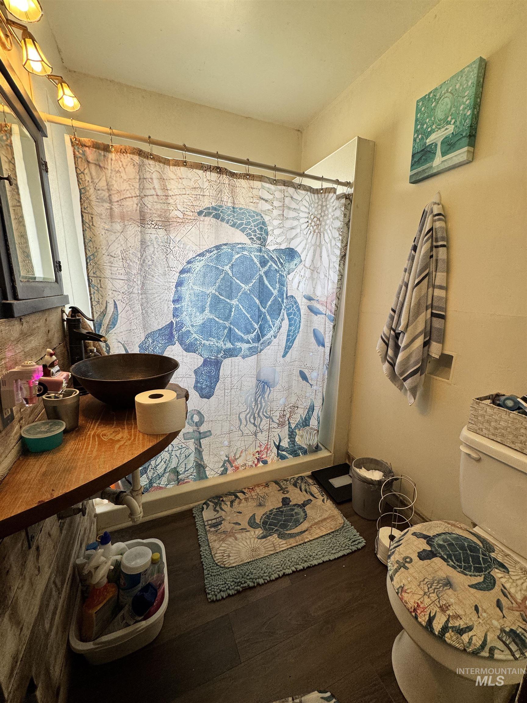 120 9th Avenue North, Buhl, Idaho 83316, 3 Bedrooms, 0.5 Bathroom, Residential Income For Sale, Price $300,000, 98949667