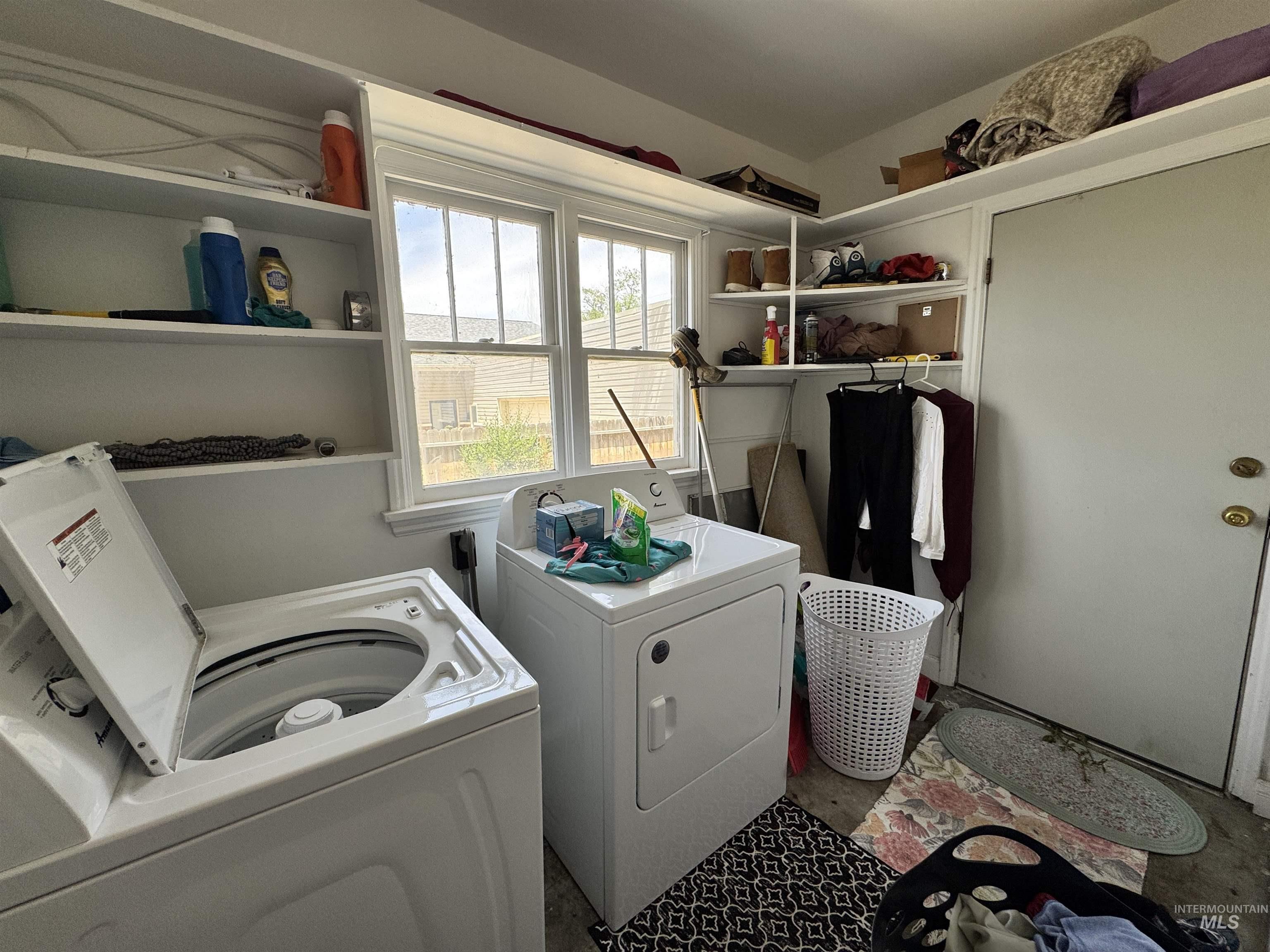 120 9th Avenue North, Buhl, Idaho 83316, 3 Bedrooms, 0.5 Bathroom, Residential Income For Sale, Price $300,000, 98949667