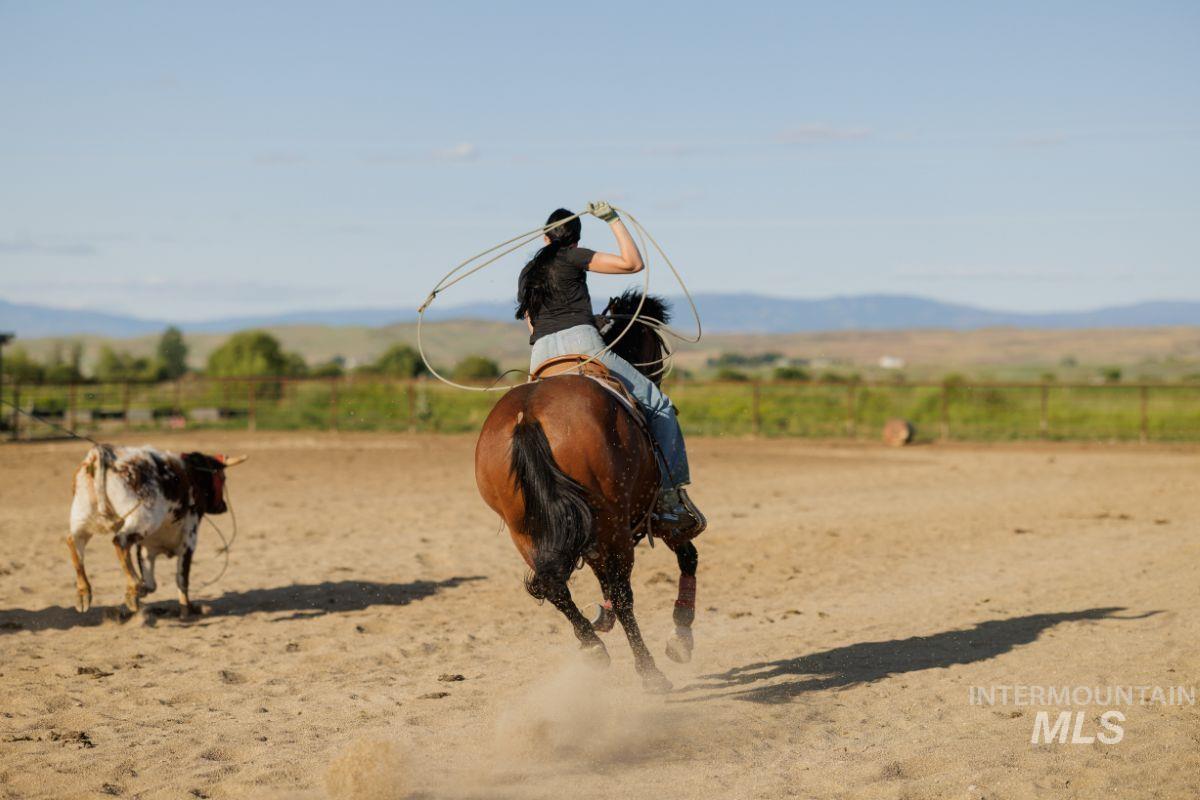 2143 Bonner Rd, Midvale, Idaho 83645, 4 Bedrooms, 2.5 Bathrooms, Residential For Sale, Price $2,550,000, 98949669