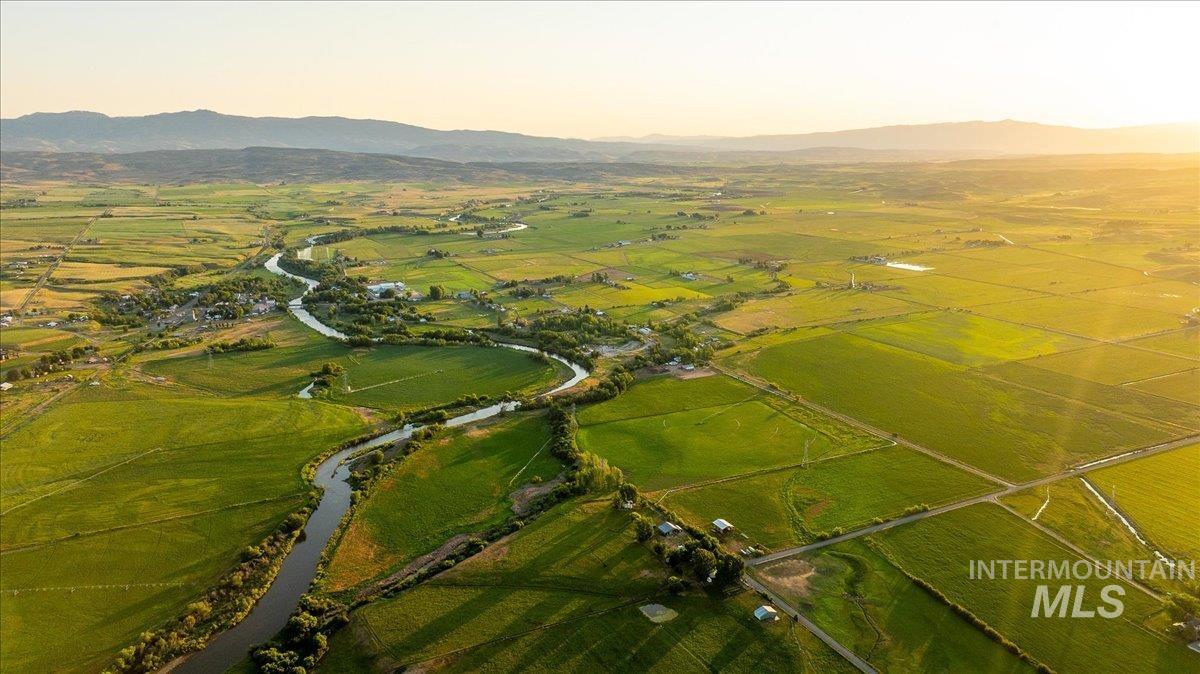 2143 Bonner Rd, Midvale, Idaho 83645, 4 Bedrooms, 2.5 Bathrooms, Residential For Sale, Price $2,550,000, 98949669