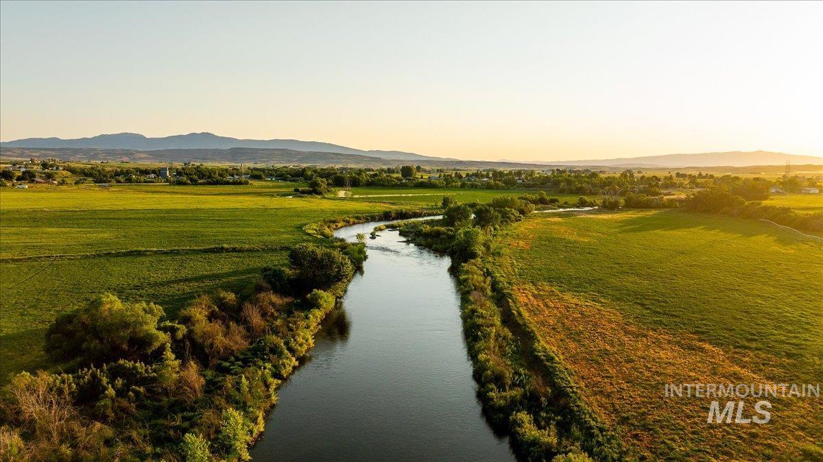 2143 Bonner Rd, Midvale, Idaho 83645, 4 Bedrooms, 2.5 Bathrooms, Residential For Sale, Price $2,550,000, 98949669