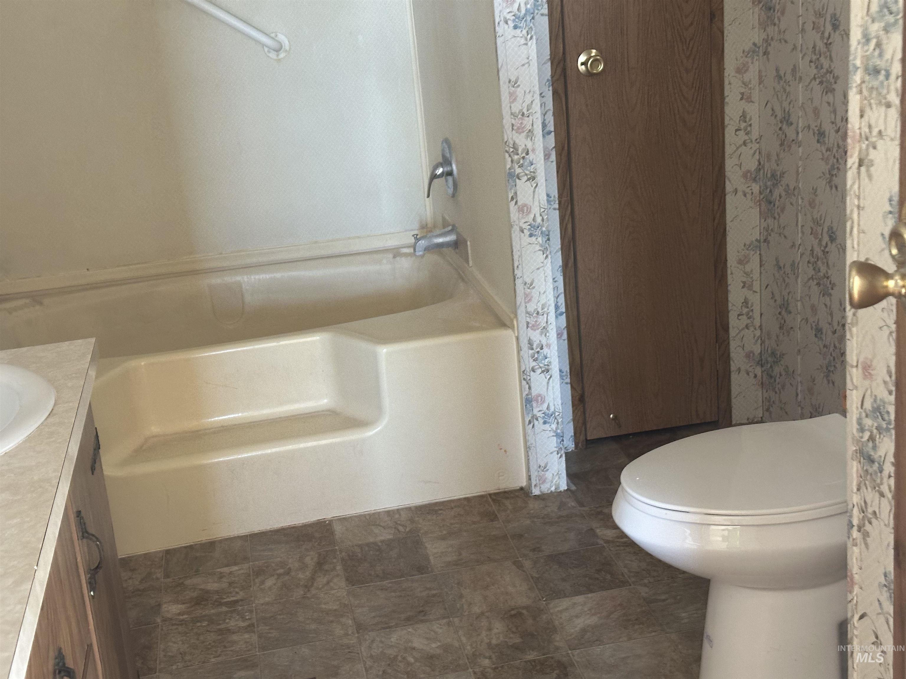 510 Ontario Heights Rd, Ontario, Oregon 97914, 3 Bedrooms, 2 Bathrooms, Residential For Sale, Price $350,000, 98949723