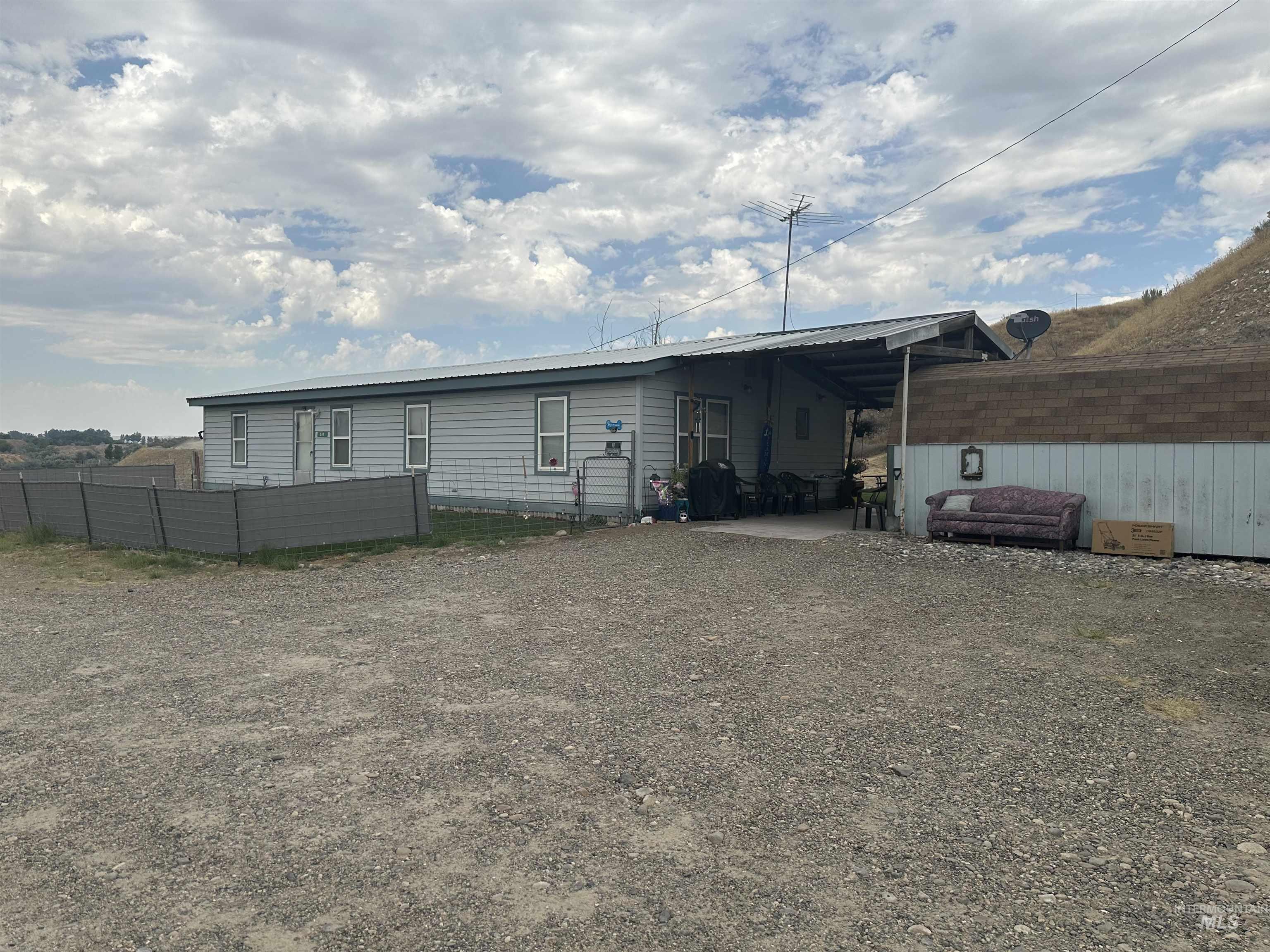 510 Ontario Heights Rd, Ontario, Oregon 97914, 3 Bedrooms, 2 Bathrooms, Residential For Sale, Price $350,000, 98949723