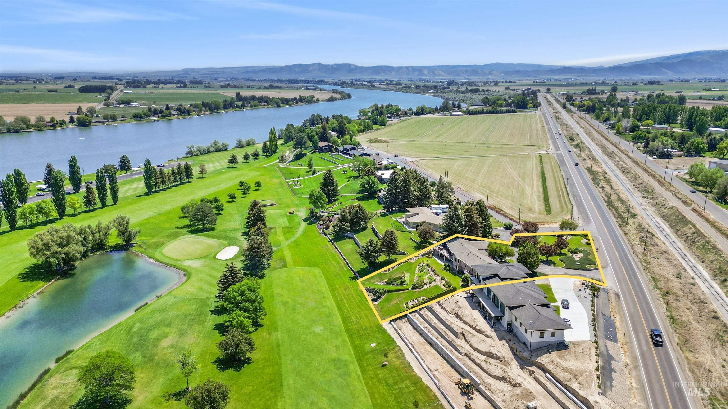 15 Van Engelen Rd, Burley, Idaho 83318-5445, 4 Bedrooms, 4 Bathrooms, Residential For Sale, Price $990,000,MLS 98949818