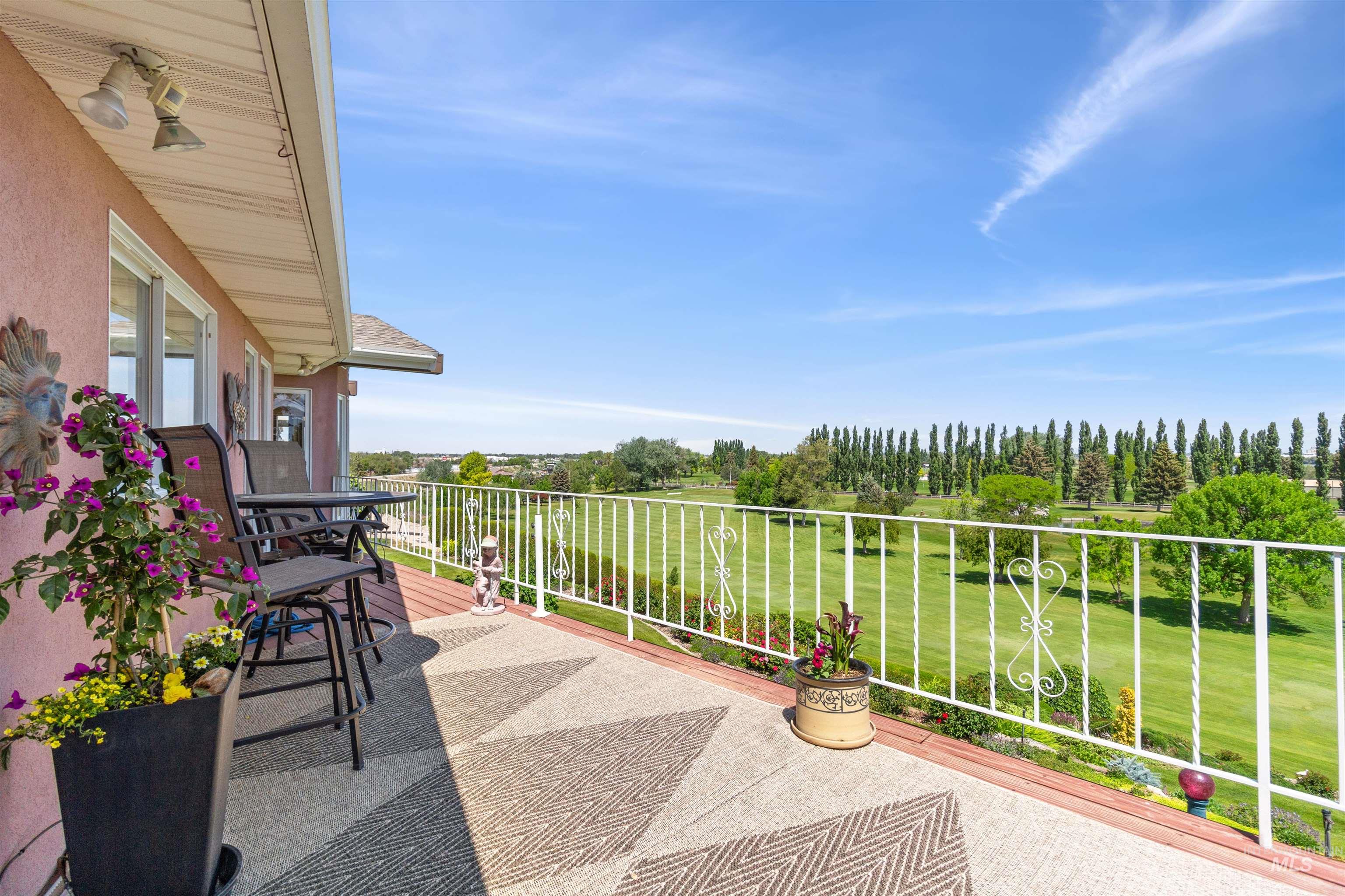 15 Van Engelen Rd, Burley, Idaho 83318-5445, 4 Bedrooms, 4 Bathrooms, Residential For Sale, Price $990,000,MLS 98949818