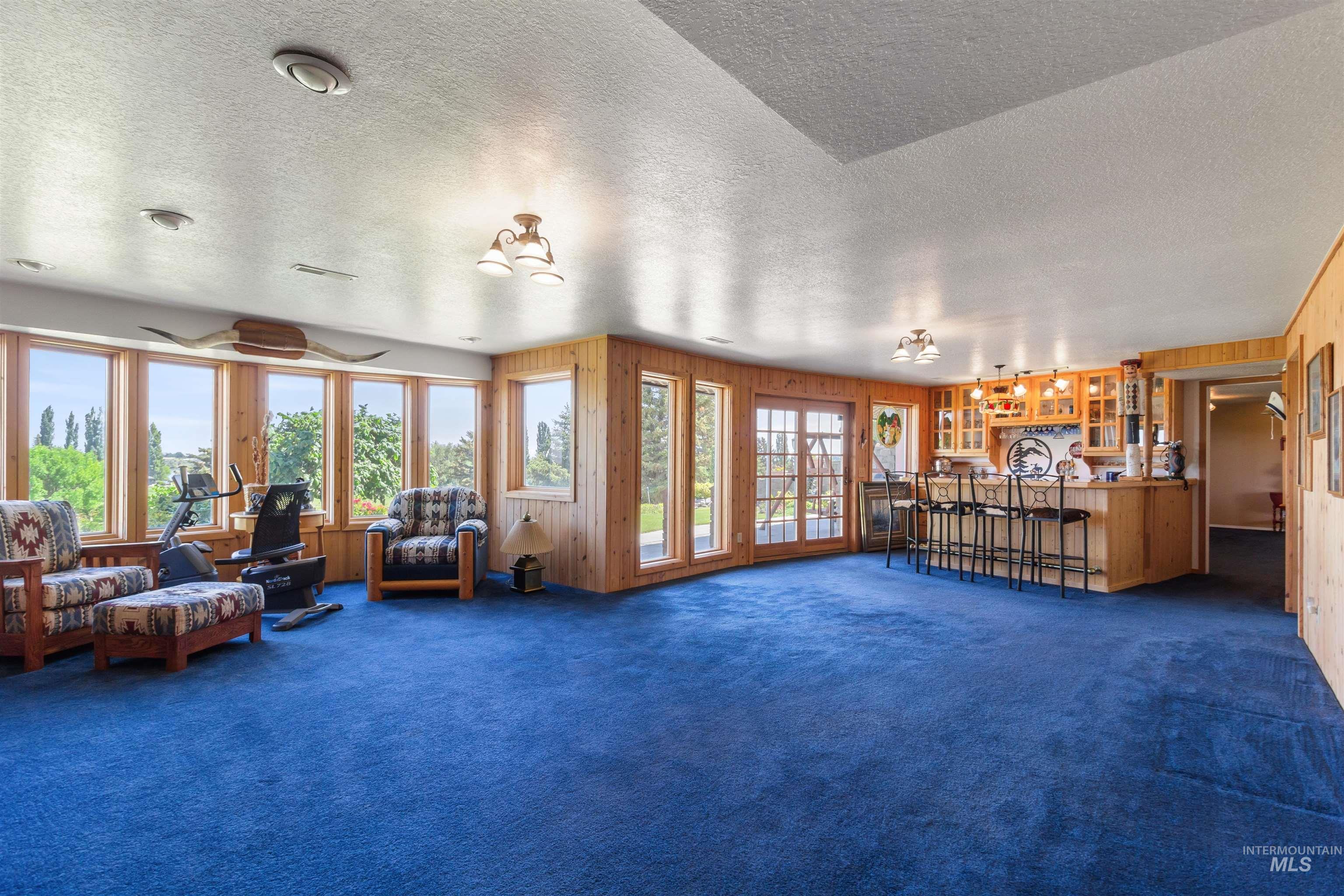 15 Van Engelen Rd, Burley, Idaho 83318-5445, 4 Bedrooms, 4 Bathrooms, Residential For Sale, Price $990,000,MLS 98949818