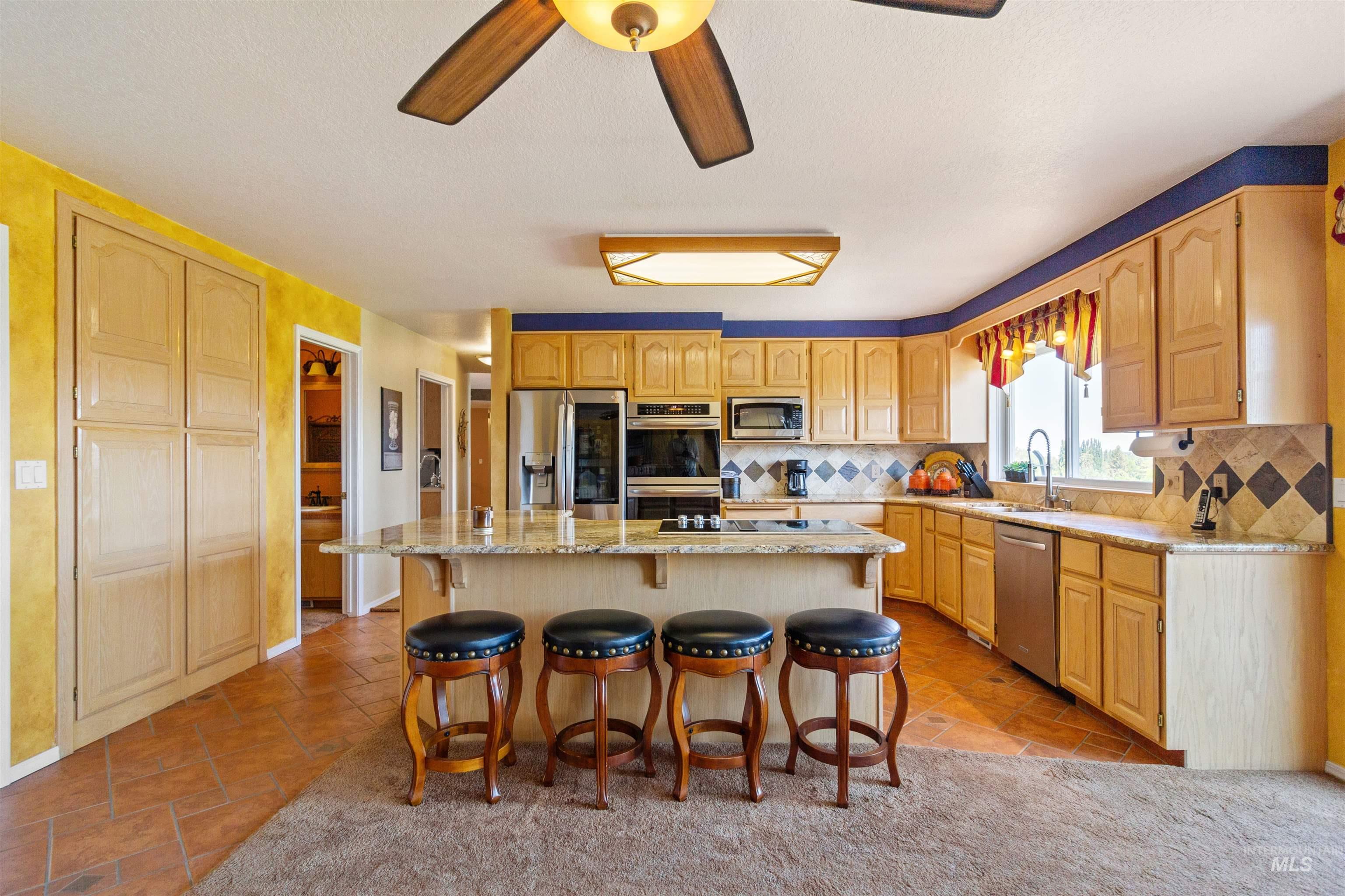 15 Van Engelen Rd, Burley, Idaho 83318-5445, 4 Bedrooms, 4 Bathrooms, Residential For Sale, Price $990,000,MLS 98949818