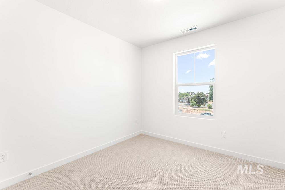 1722 N Timathy Ln, Boise, Idaho 83713, 4 Bedrooms, 3.5 Bathrooms, Residential For Sale, Price $422,400,MLS 98949852