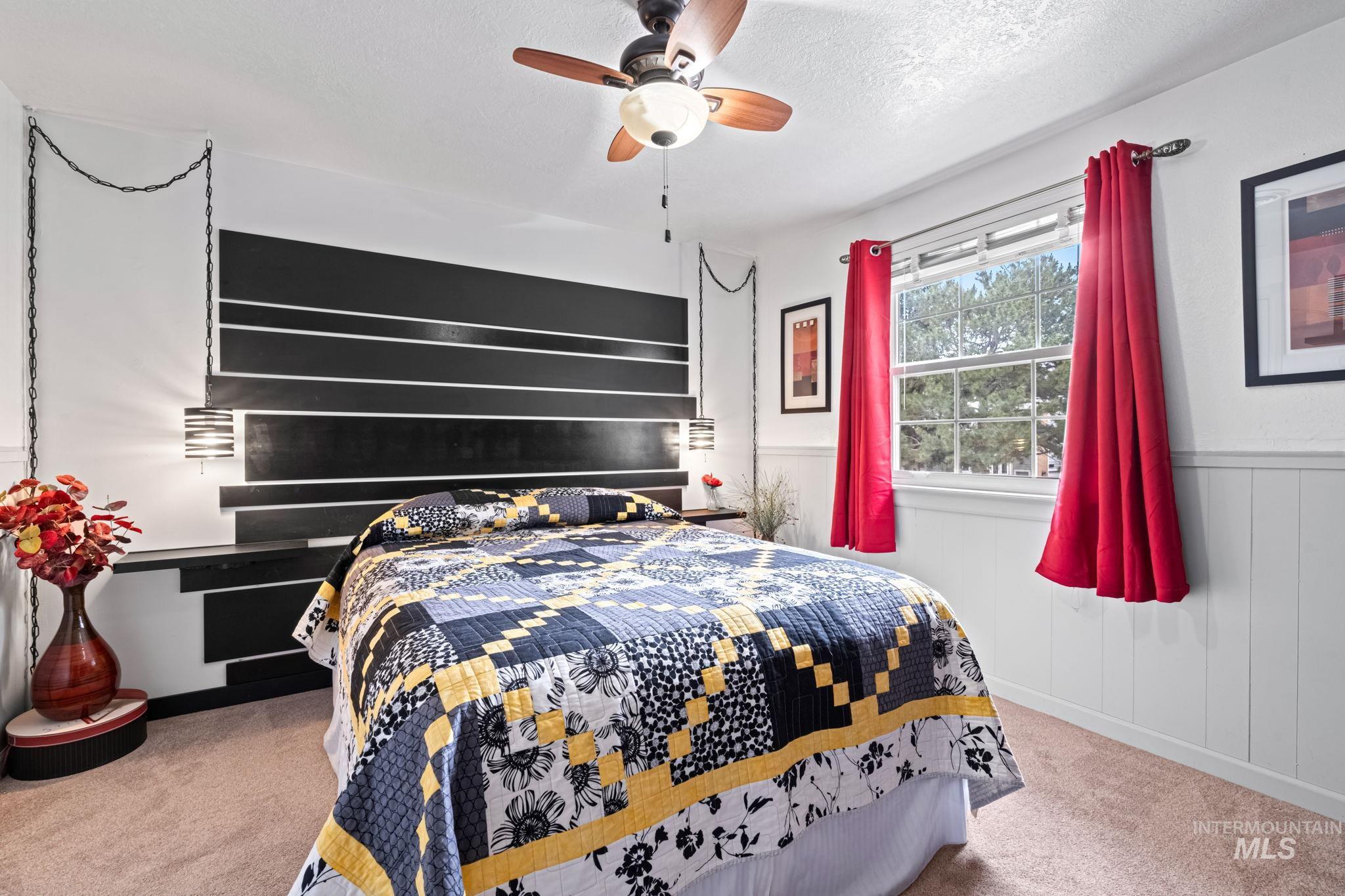 1075 Teal Circle, Mountain Home, Idaho 83647, 3 Bedrooms, 2.5 Bathrooms, Residential For Sale, Price $399,900,MLS 98949911