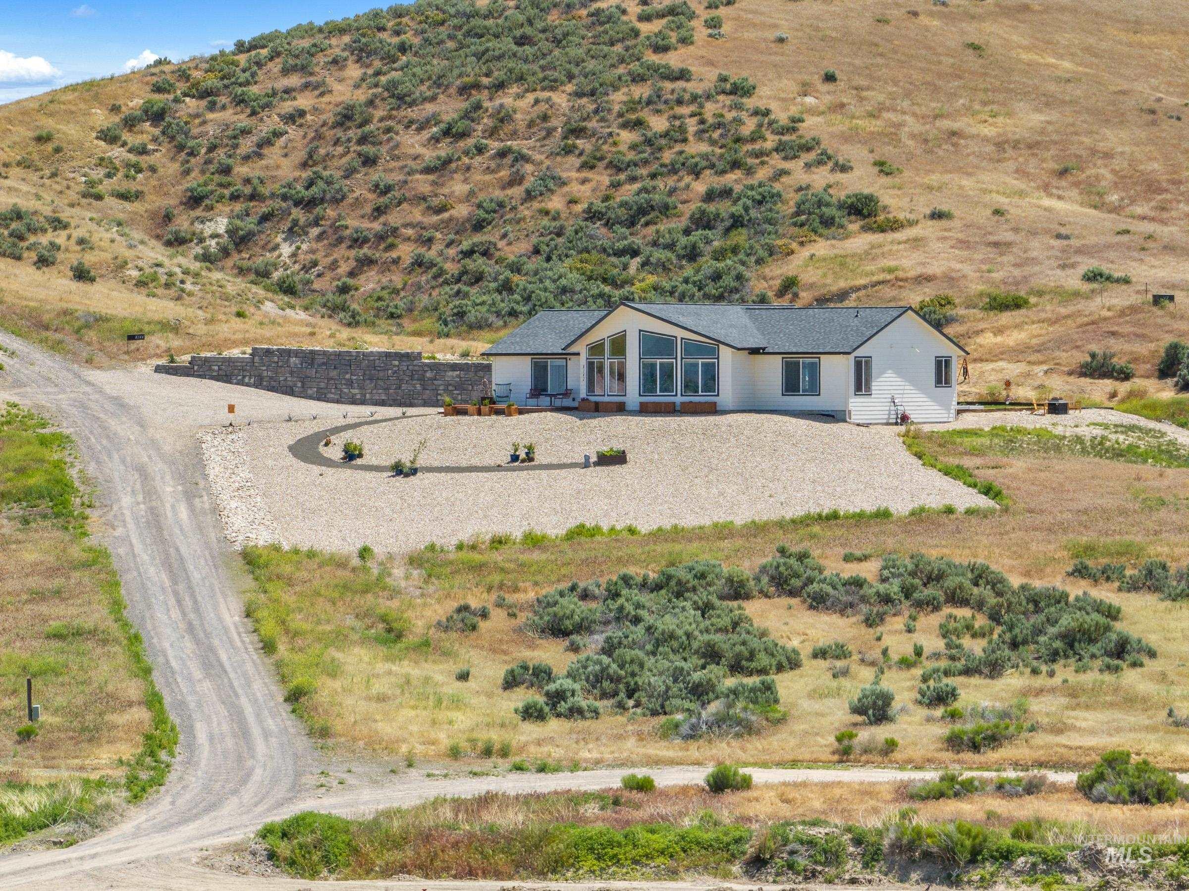 8142 US Highway 95, Marsing, Idaho 83639, 3 Bedrooms, 2 Bathrooms, Residential For Sale, Price $690,000,MLS 98949999