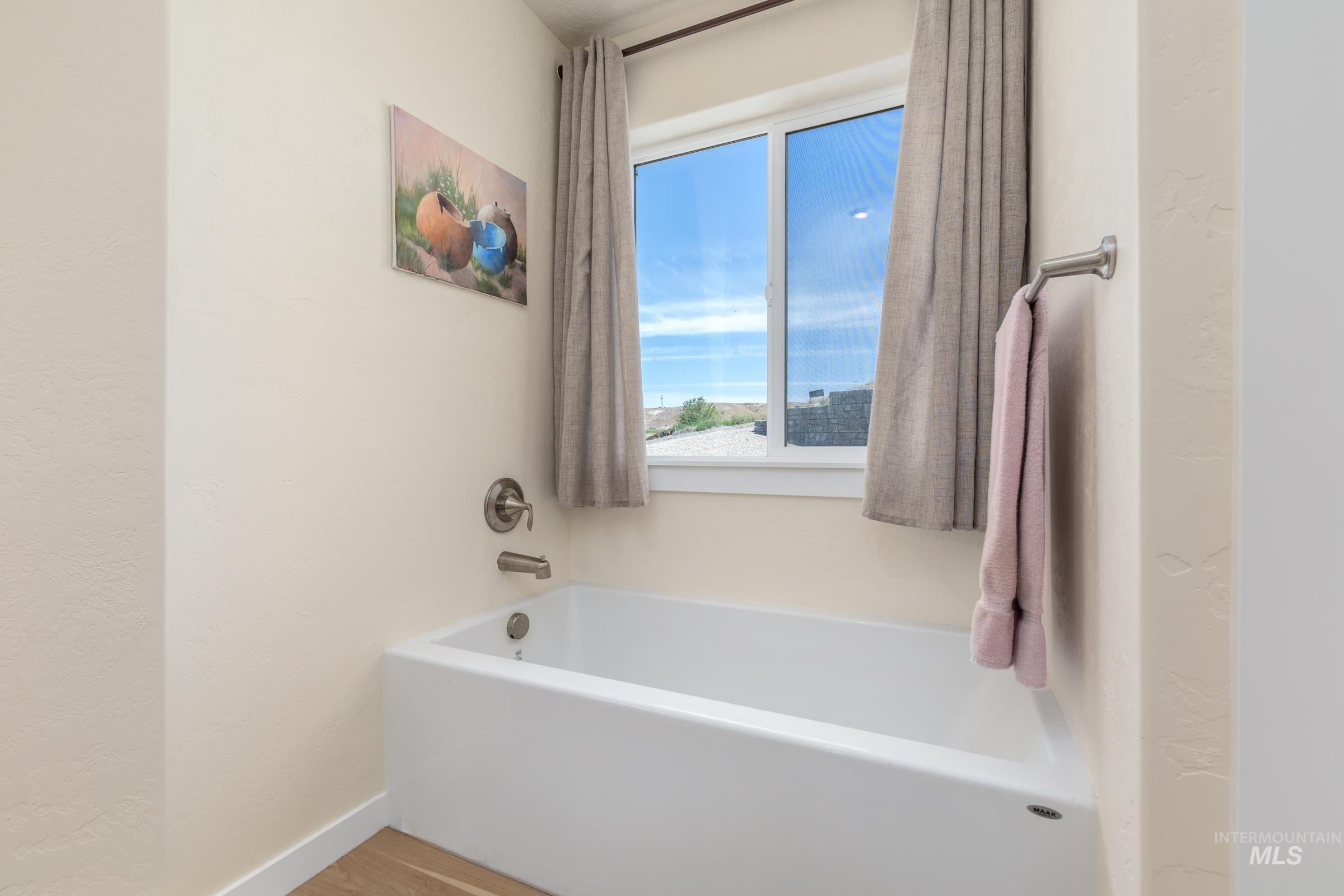 8142 US Highway 95, Marsing, Idaho 83639, 3 Bedrooms, 2 Bathrooms, Residential For Sale, Price $690,000,MLS 98949999