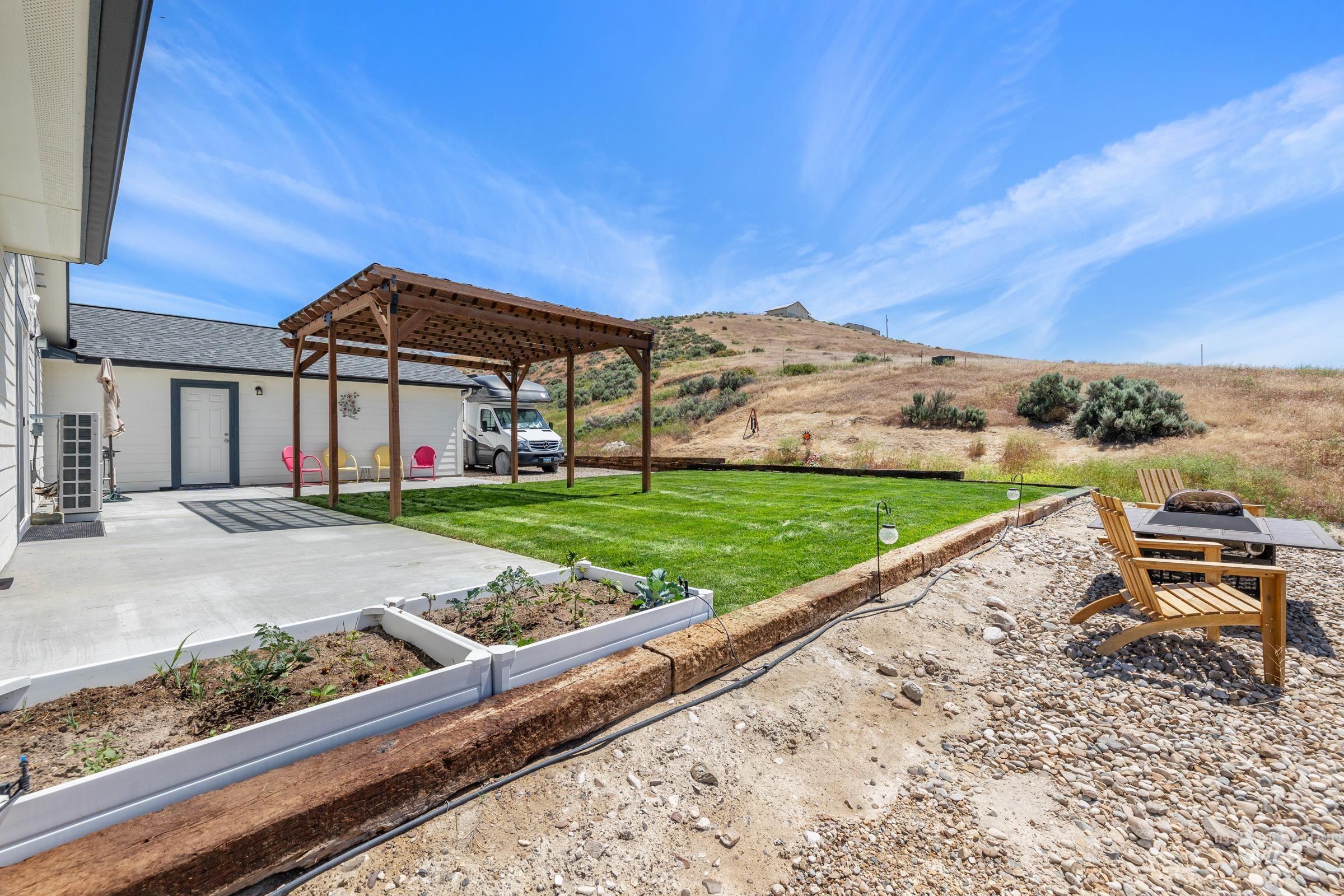 8142 US Highway 95, Marsing, Idaho 83639, 3 Bedrooms, 2 Bathrooms, Residential For Sale, Price $690,000,MLS 98949999