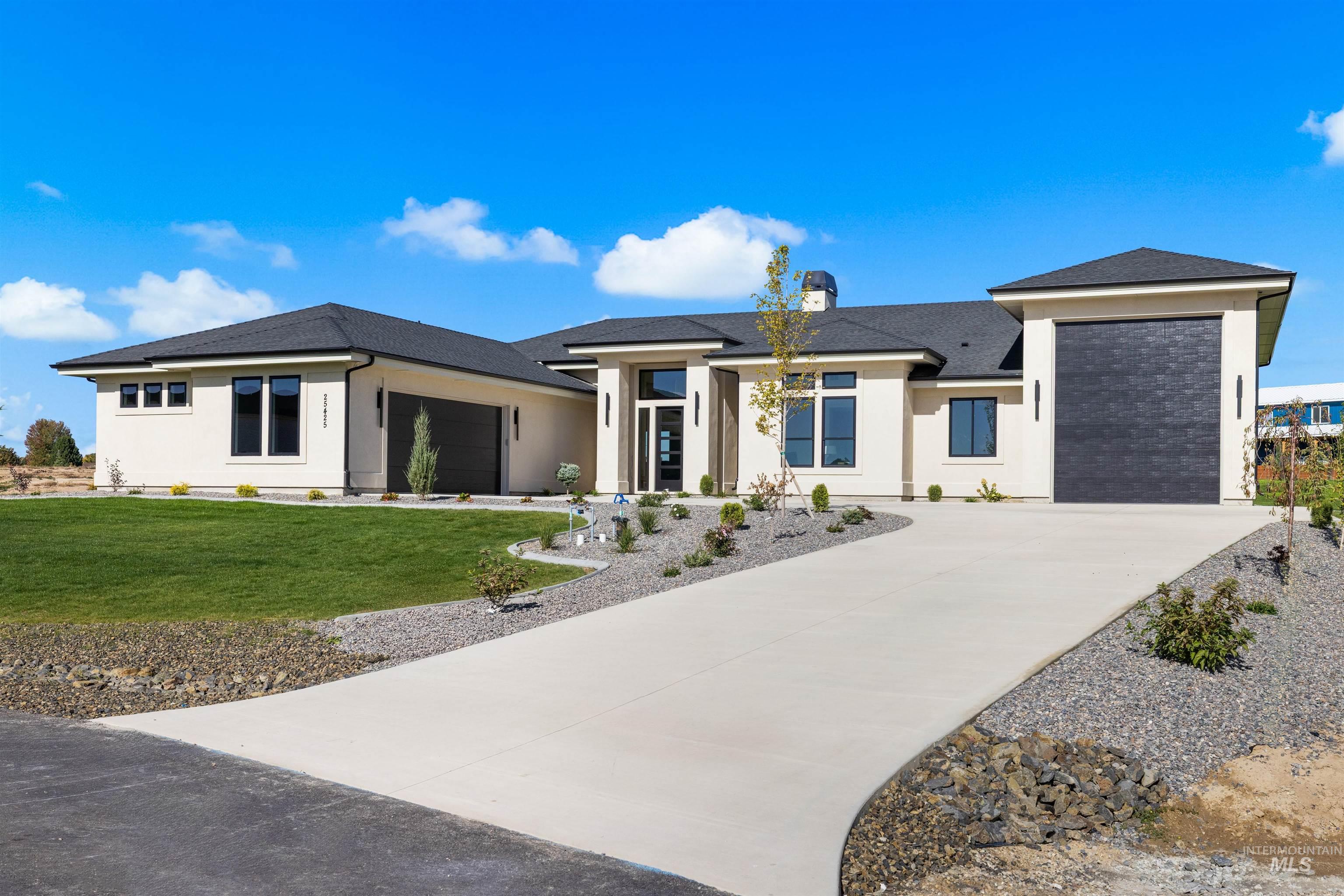 25425 Bur Oak Pl, Caldwell, Idaho 83607, 3 Bedrooms, 2.5 Bathrooms, Residential For Sale, Price $1,330,000, 98950066
