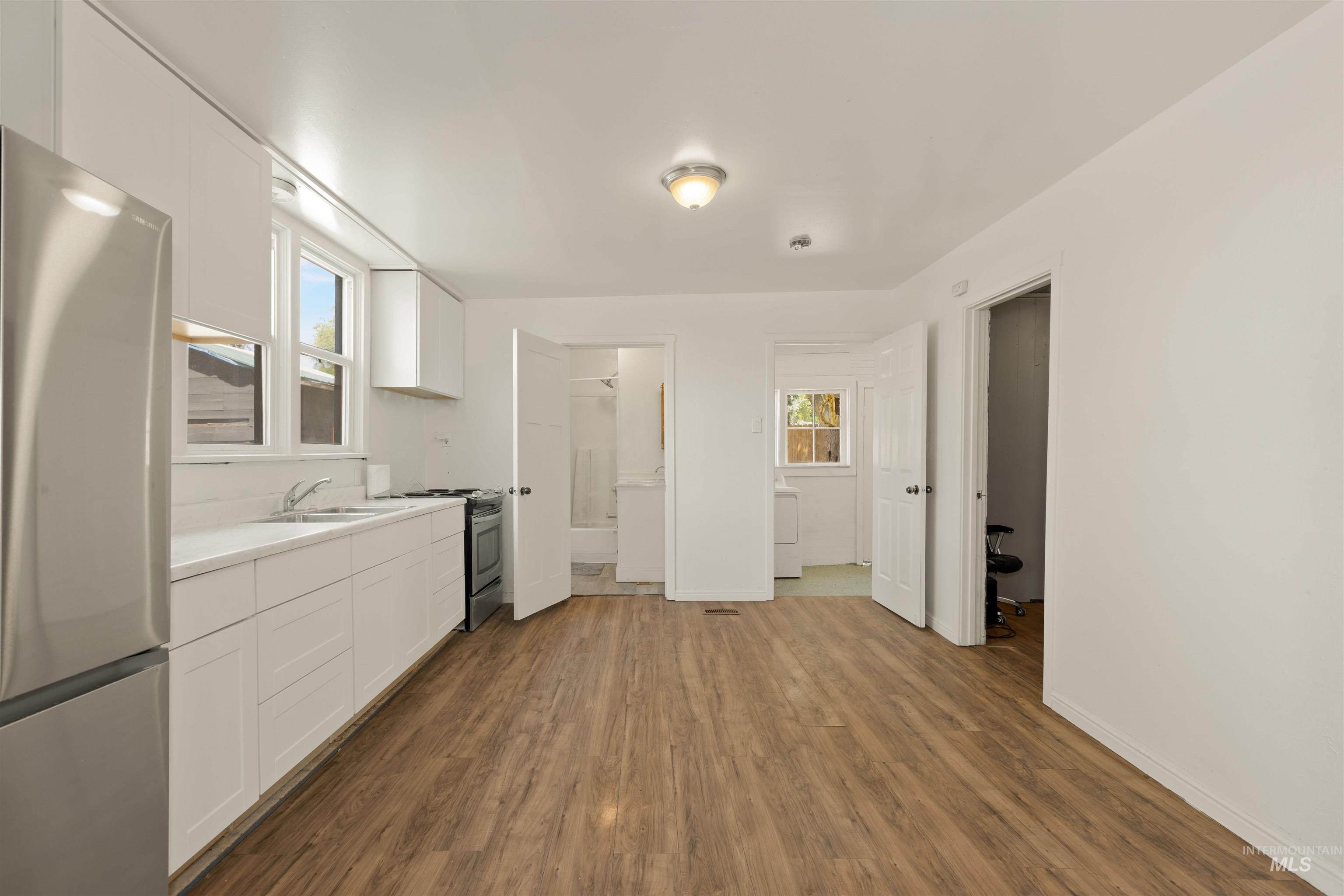 861 8th Ave N, Payette, Idaho 83661, 3 Bedrooms, 1 Bathroom, Residential For Sale, Price $254,900, 98950100