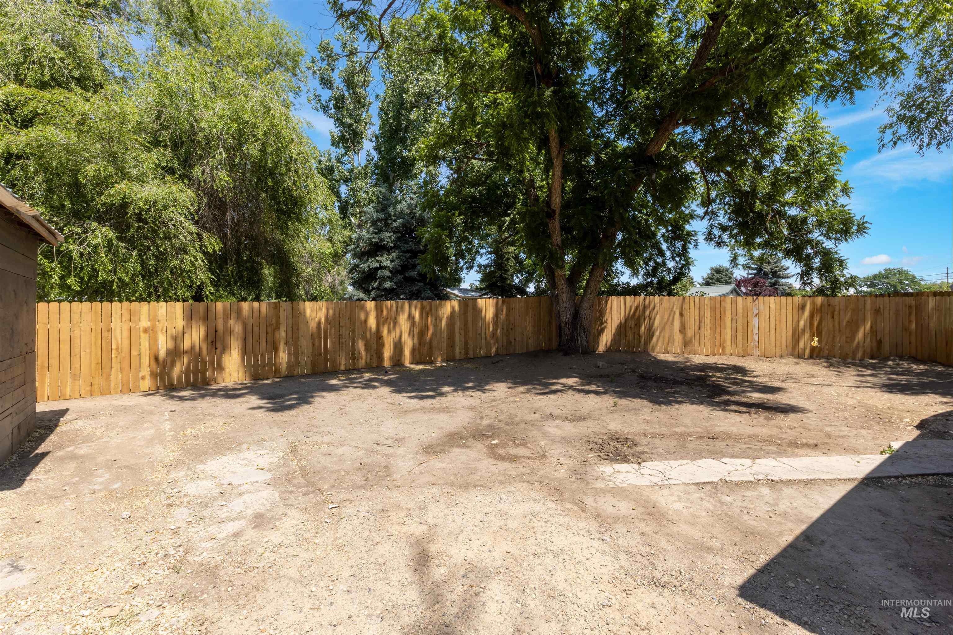 861 8th Ave N, Payette, Idaho 83661, 3 Bedrooms, 1 Bathroom, Residential For Sale, Price $254,900, 98950100