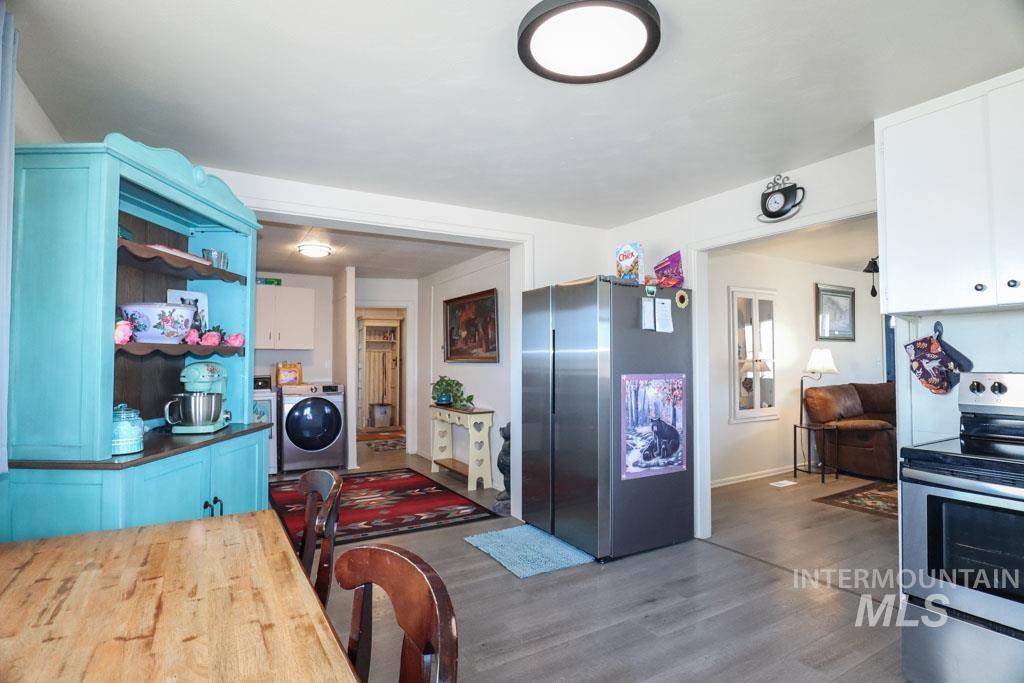 4977 Hwy 201, Ontario, Oregon 97914-0000, 3 Bedrooms, 1 Bathroom, Residential For Sale, Price $317,000, 98950144