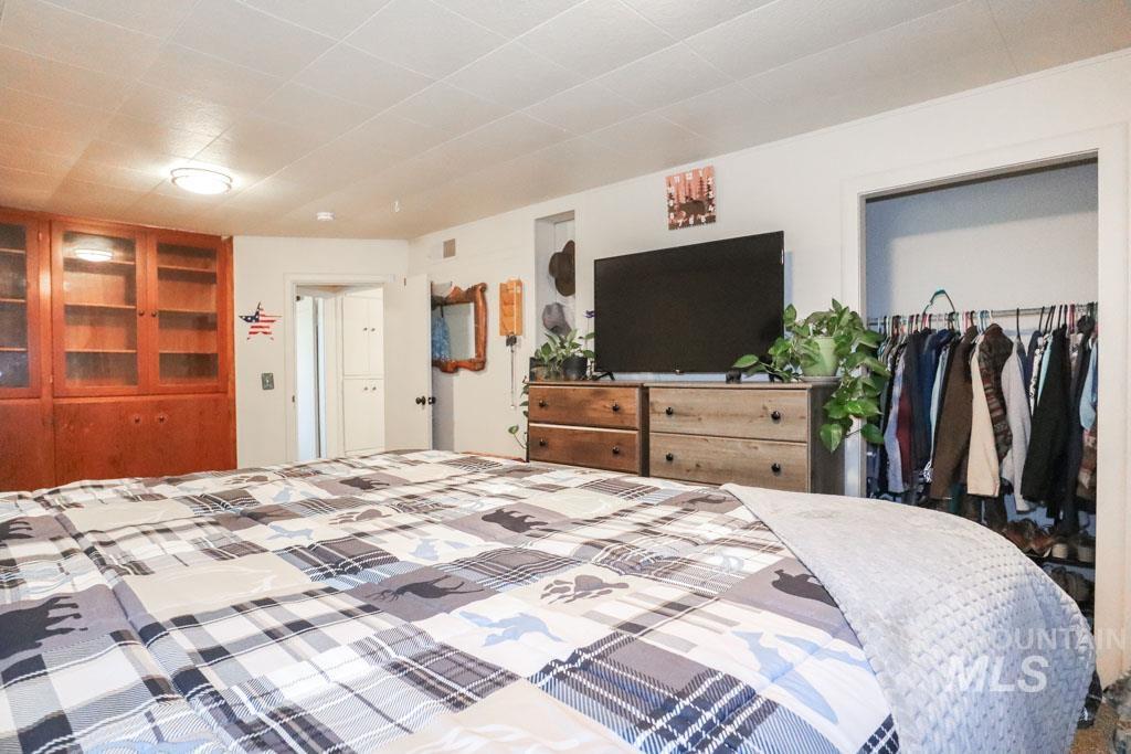 4977 Hwy 201, Ontario, Oregon 97914-0000, 3 Bedrooms, 1 Bathroom, Residential For Sale, Price $317,000, 98950144