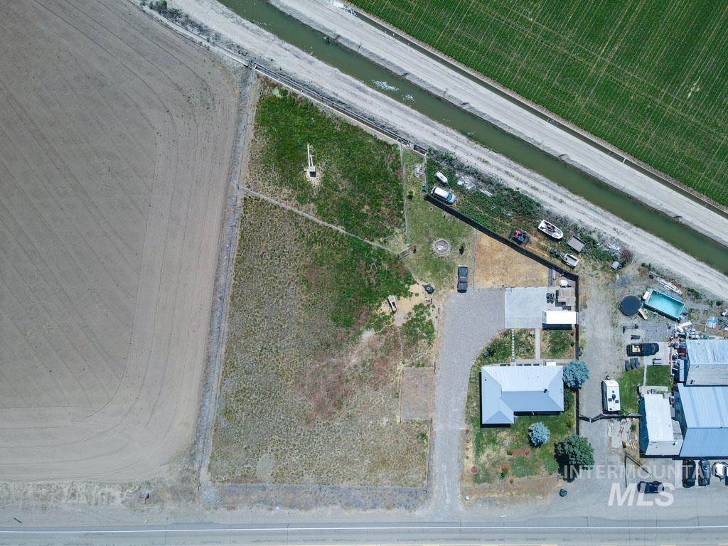 4977 Hwy 201, Ontario, Oregon 97914-0000, 3 Bedrooms, 1 Bathroom, Residential For Sale, Price $317,000, 98950144