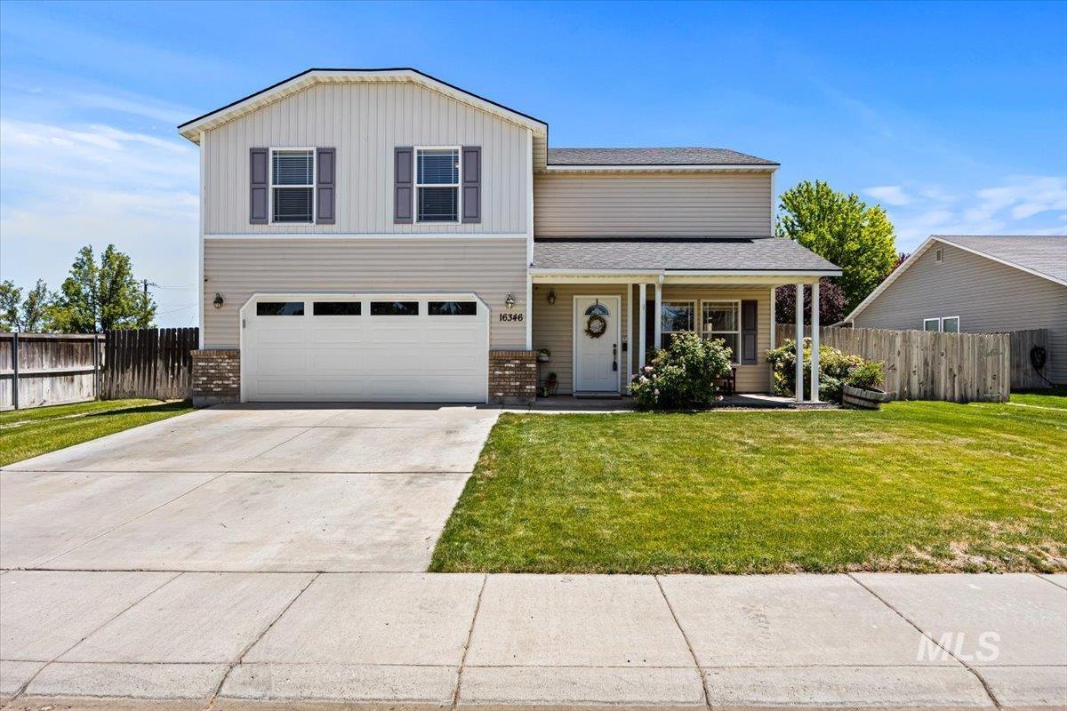 16346 Silver Creek Ave, Caldwell, Idaho 83607, 3 Bedrooms, 2.5 Bathrooms, Residential For Sale, Price $423,900, 98950182
