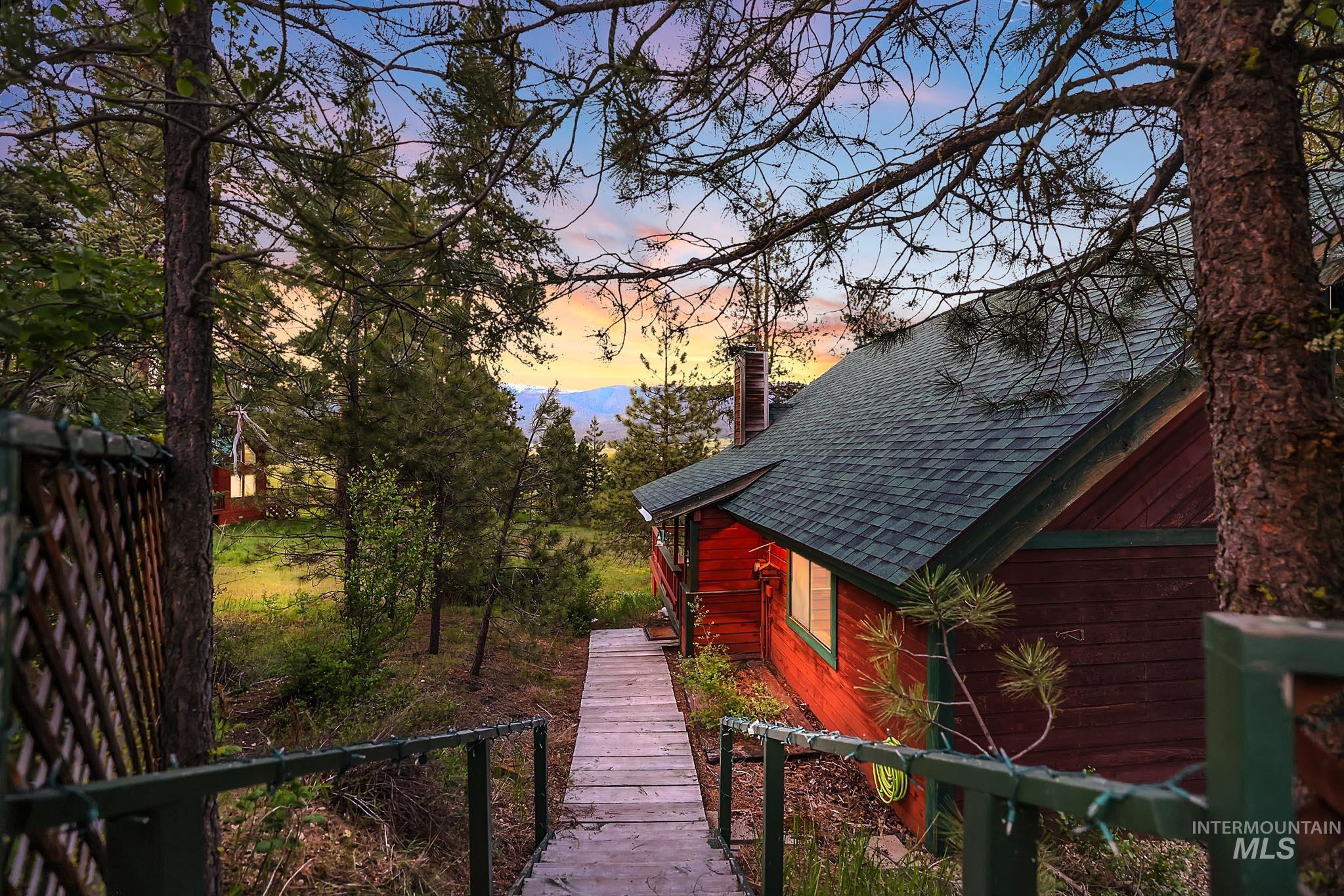 3000 45th Parallel Road, New Meadows, Idaho 83654, 2 Bedrooms, 1.5 Bathrooms, Residential For Sale, Price $535,000, 98950187