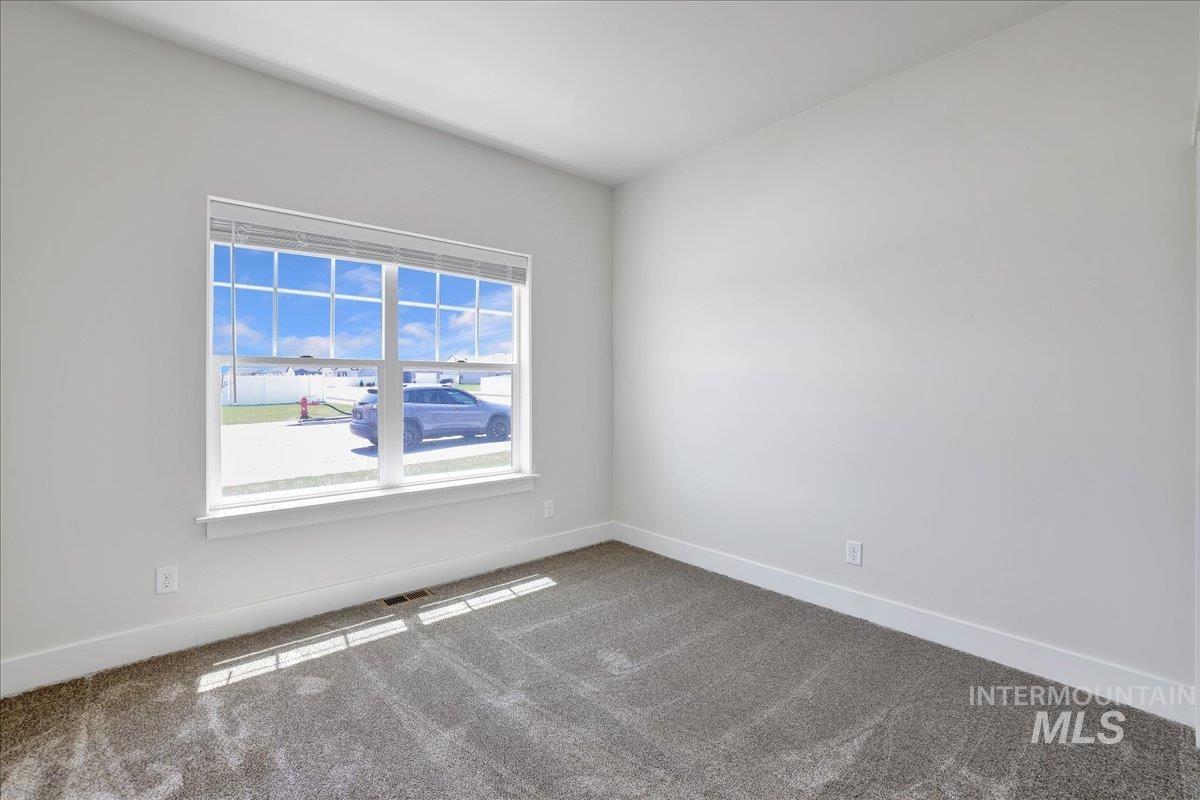 503 April Ave, Twin Falls, Idaho 83301, 3 Bedrooms, 2 Bathrooms, Residential For Sale, Price $415,000,MLS 98950216