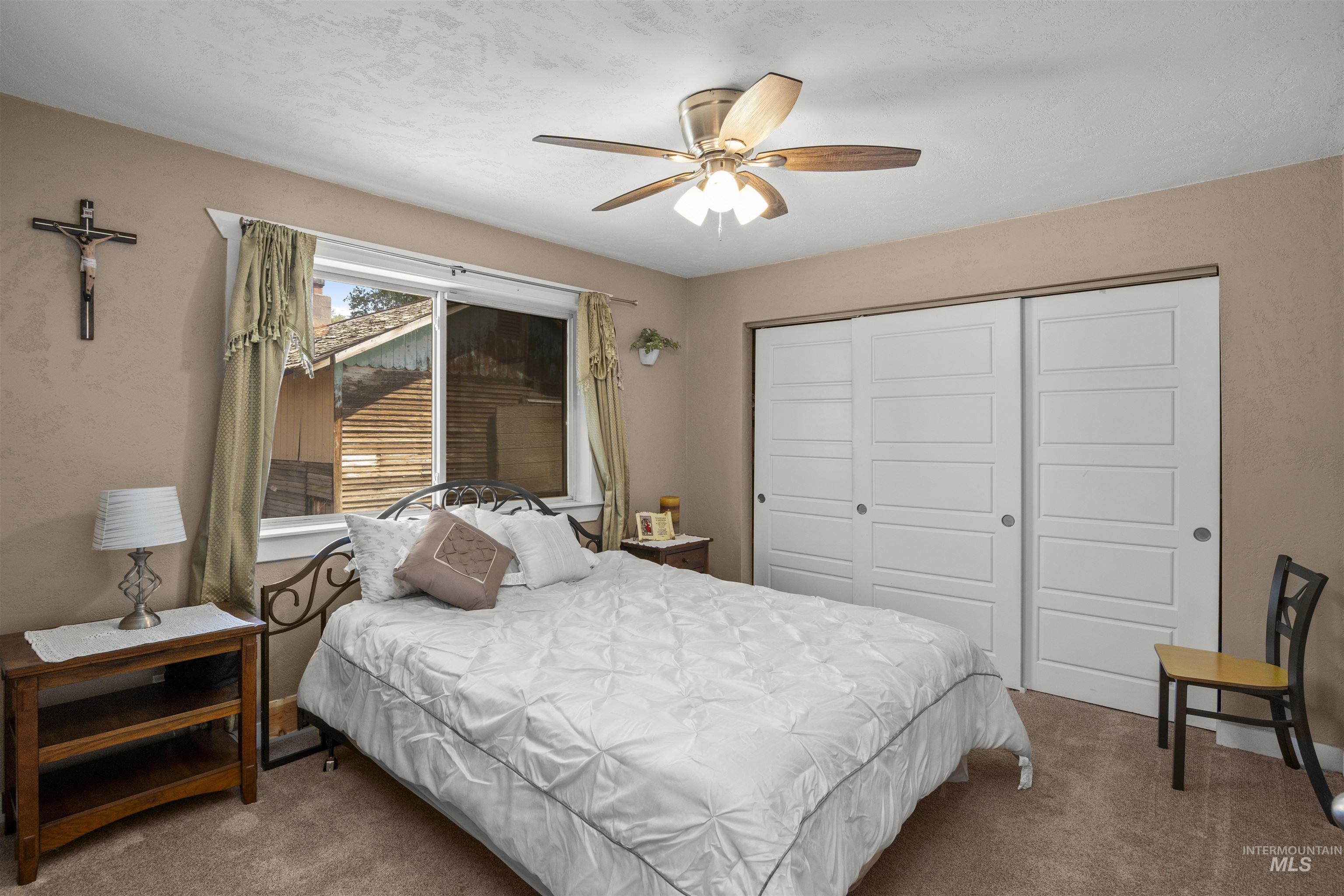 642 Oak St., Twin Falls, Idaho 83301, 3 Bedrooms, 1 Bathroom, Residential For Sale, Price $294,900,MLS 98950325