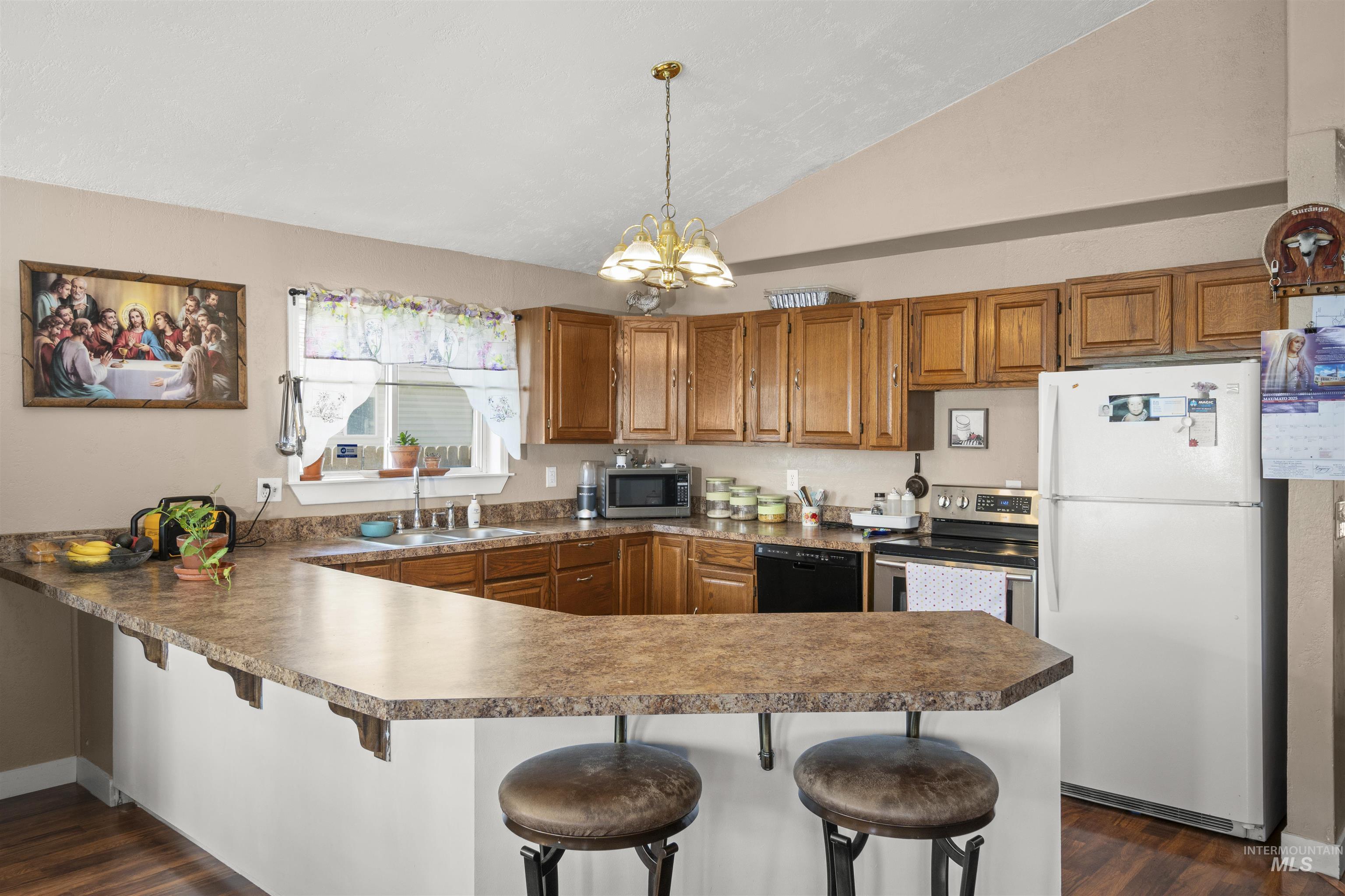 642 Oak St., Twin Falls, Idaho 83301, 3 Bedrooms, 1 Bathroom, Residential For Sale, Price $294,900,MLS 98950325