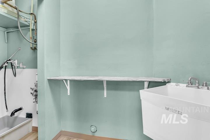 6734 W State Street, Garden City, Idaho 83714, Business/Commercial For Sale, Price $22,800, 98950339