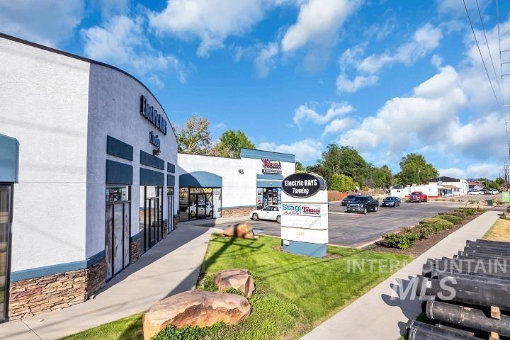 6734 W State Street, Garden City, Idaho 83714, Business/Commercial For Sale, Price $22,800, 98950339