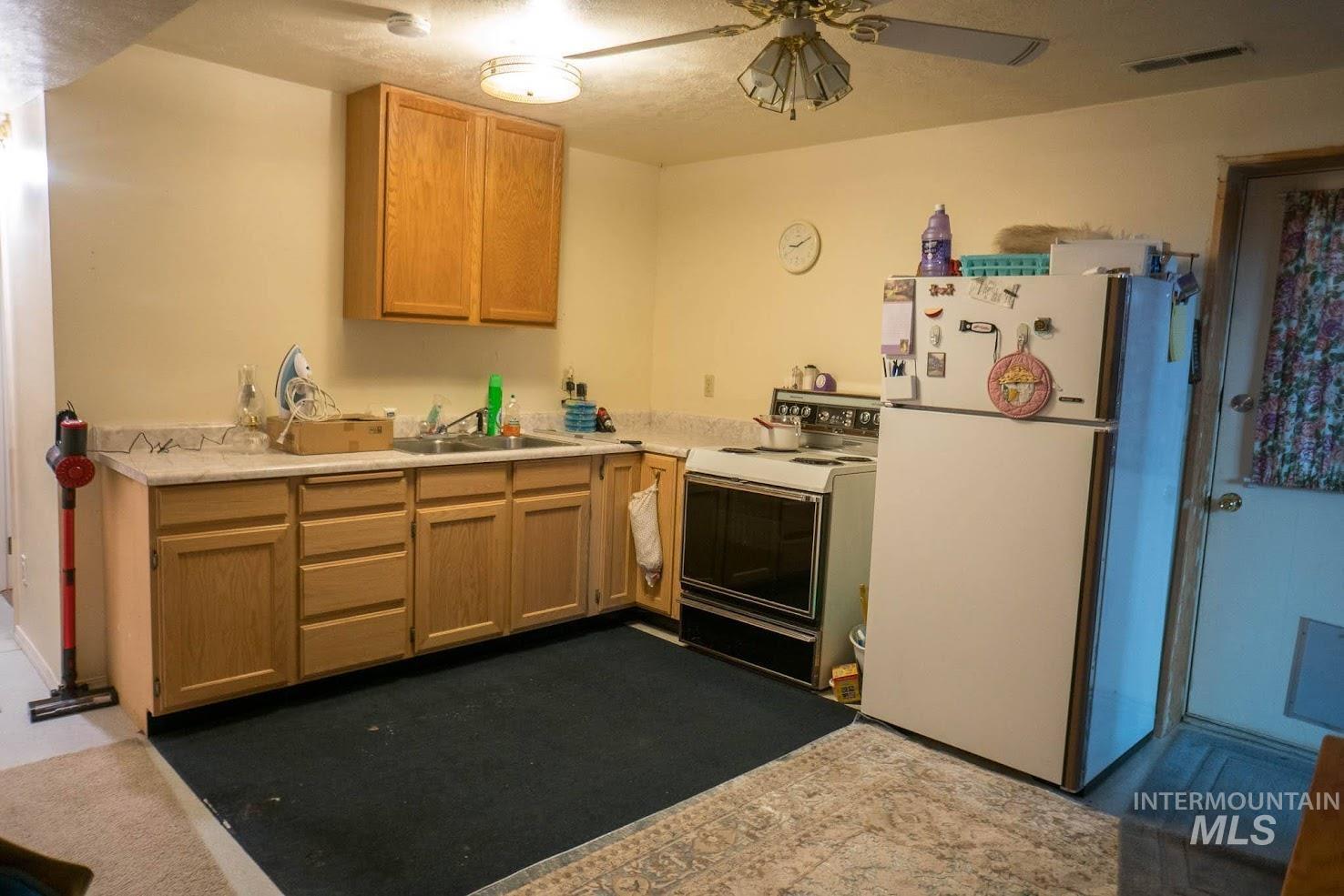 340 W 400 S, Heyburn, Idaho 83336, 3 Bedrooms, 3 Bathrooms, Residential For Sale, Price $674,500, 98950388