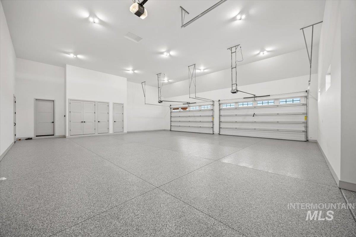 8860 Kemp Rd, Middleton, Idaho 83607, 4 Bedrooms, 2.5 Bathrooms, Residential For Sale, Price $1,550,000, 98950392