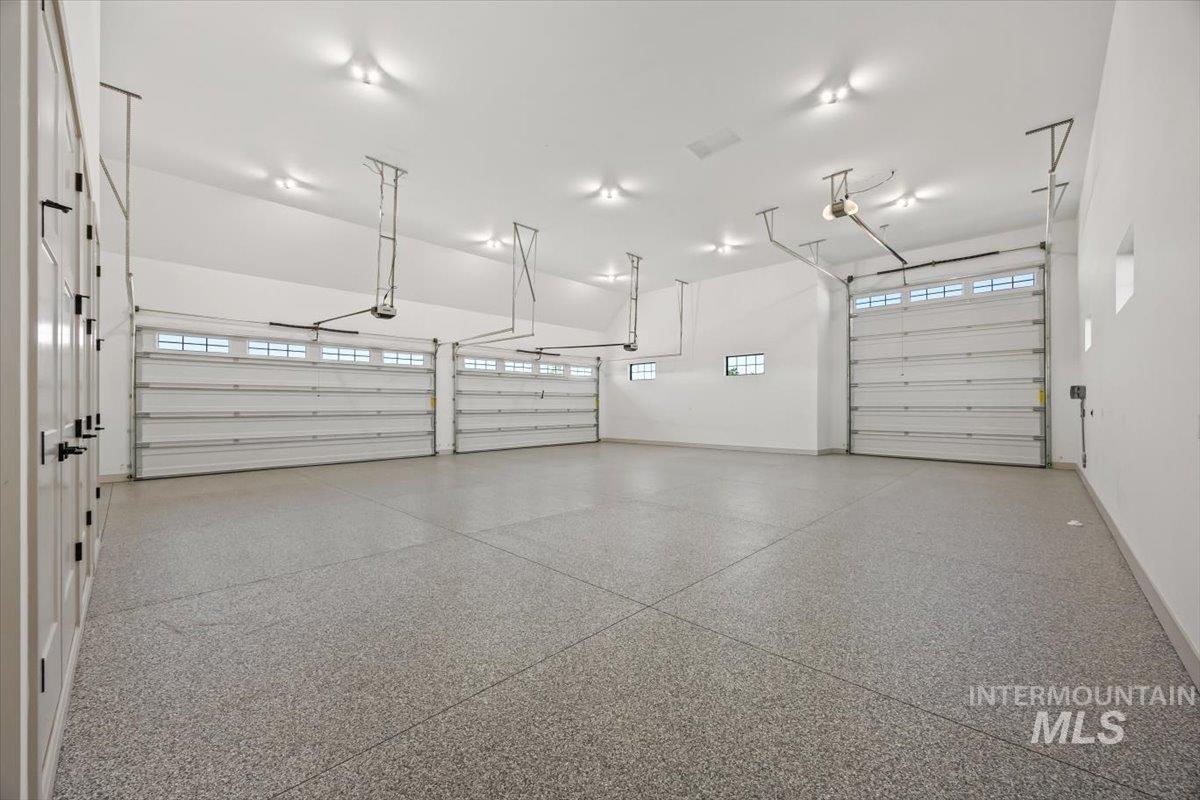 8860 Kemp Rd, Middleton, Idaho 83607, 4 Bedrooms, 2.5 Bathrooms, Residential For Sale, Price $1,550,000, 98950392