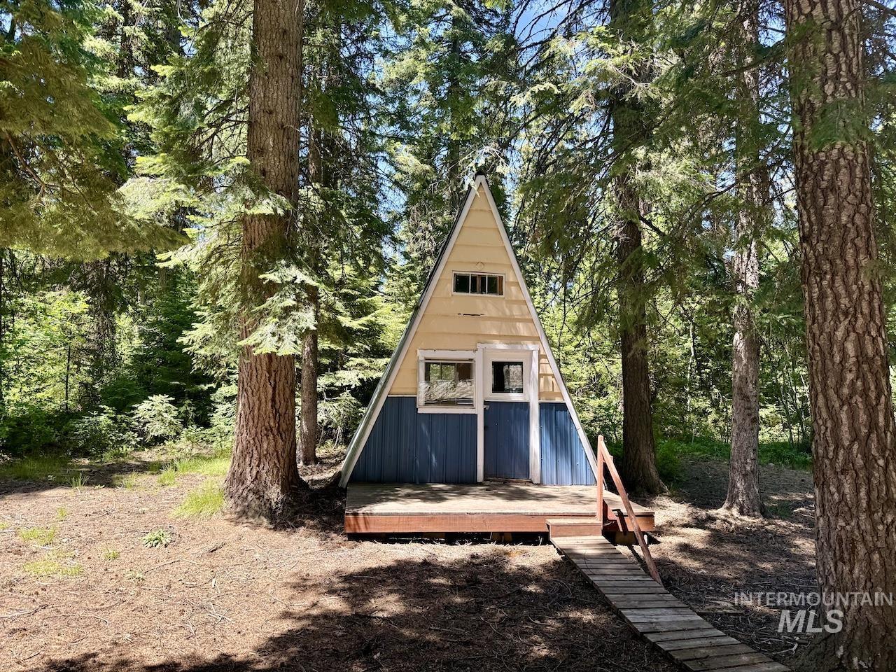 2073 Warren Wagon, McCall, Idaho 83638, 2 Bedrooms, 1 Bathroom, Residential For Sale, Price $150,000,MLS 98950551