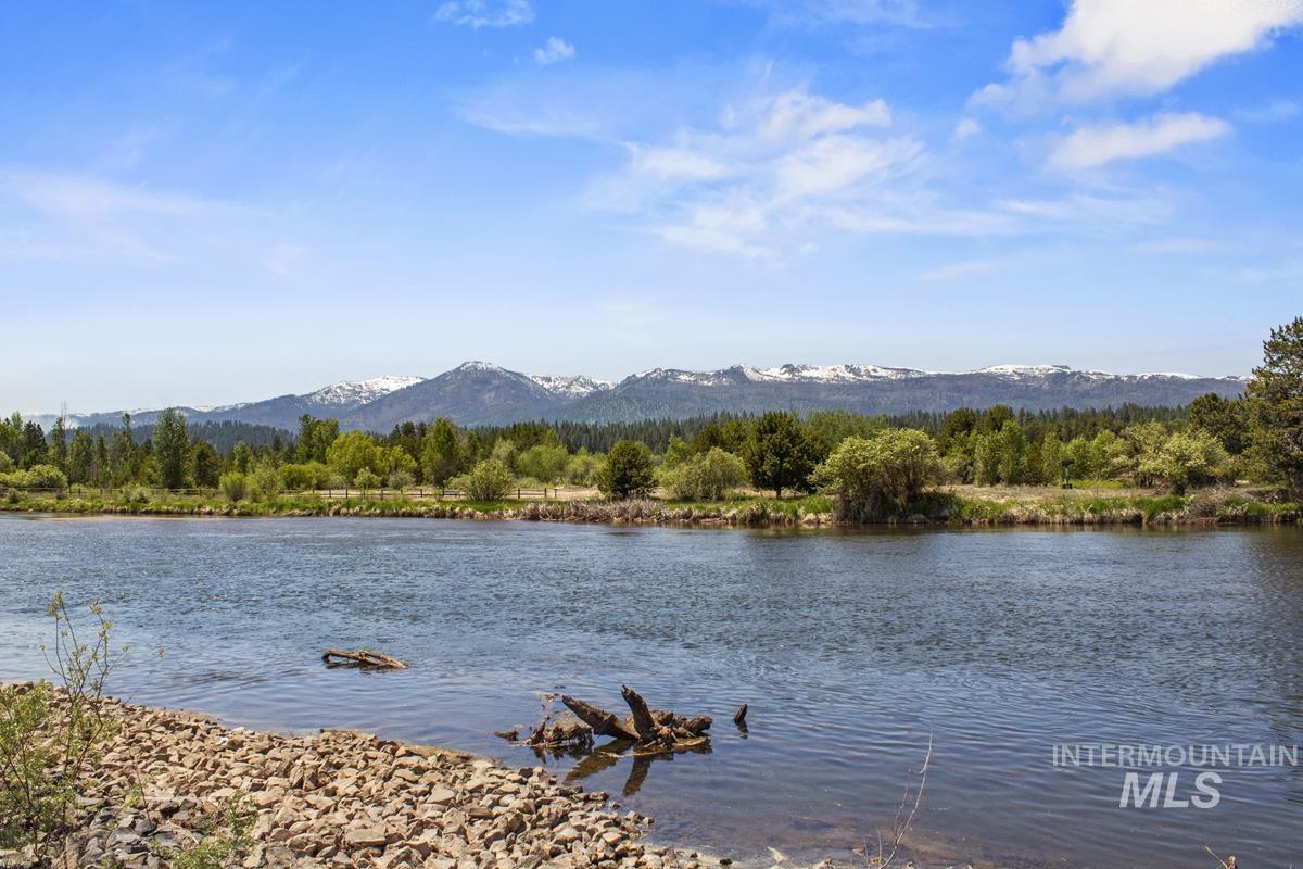 L14 B1 River Bank Drive, Cascade, Idaho 83611, Land For Sale, Price $315,000, 98950557