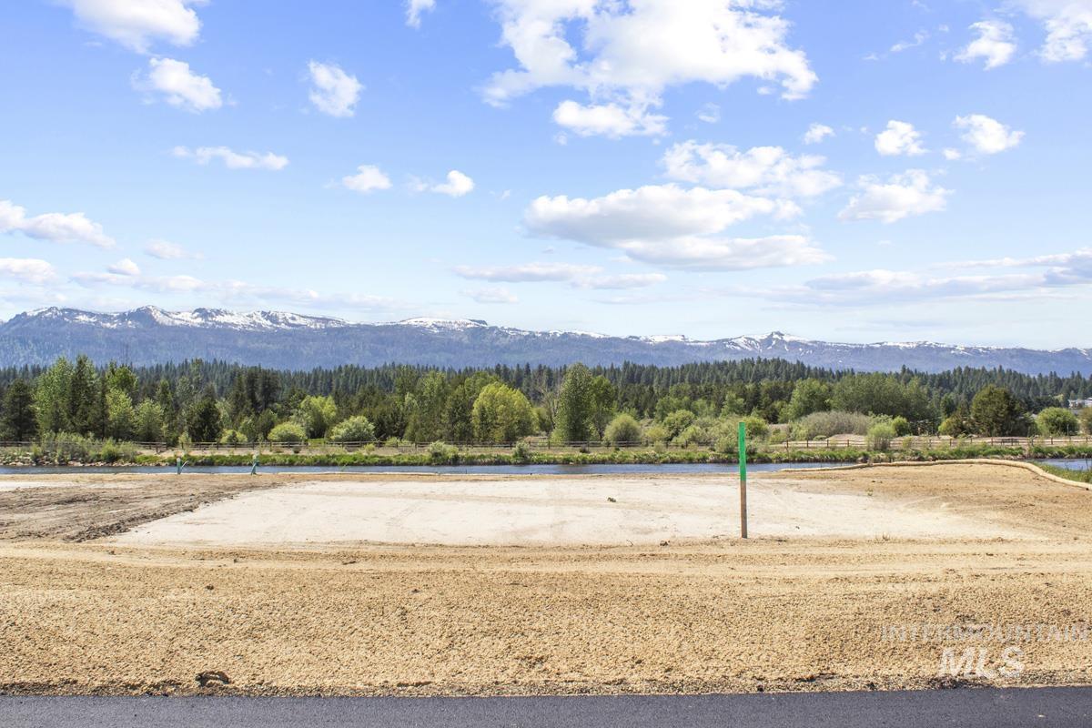 L11 B1 River Bank Drive, Cascade, Idaho 83611, Land For Sale, Price $295,000, 98950580