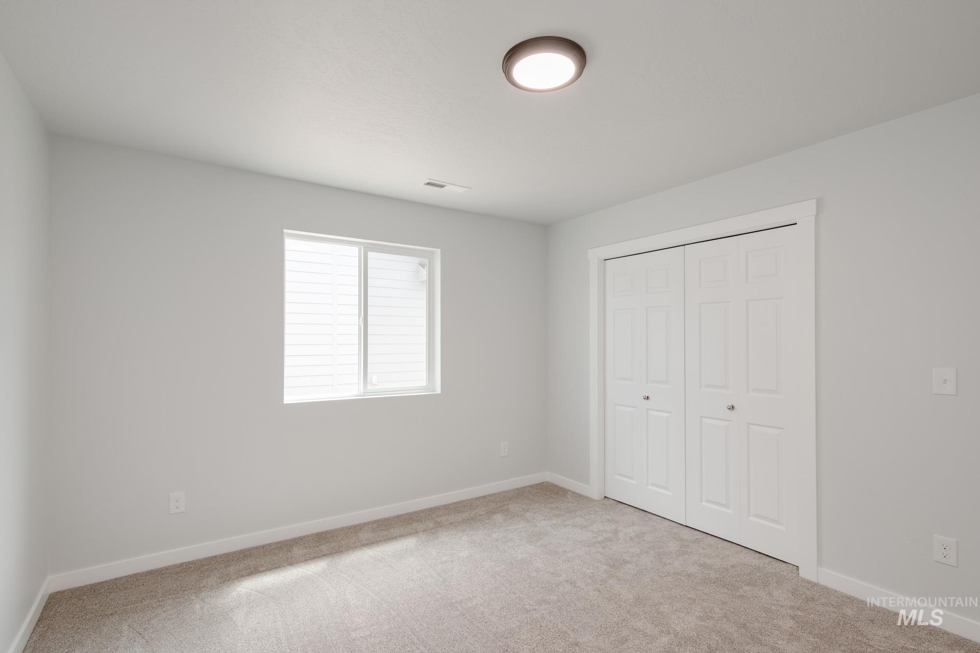 3806 W Tribute St, Meridian, Idaho 83642, 4 Bedrooms, 2 Bathrooms, Residential For Sale, Price $439,990, 98950598