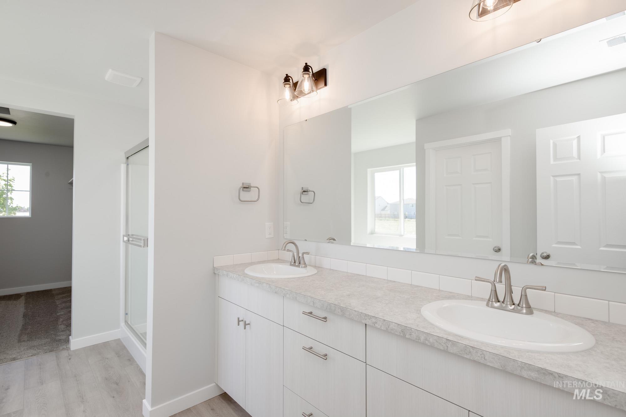 13684 Higley Court, Caldwell, Idaho 83607, 4 Bedrooms, 2 Bathrooms, Residential For Sale, Price $459,990, 98950605