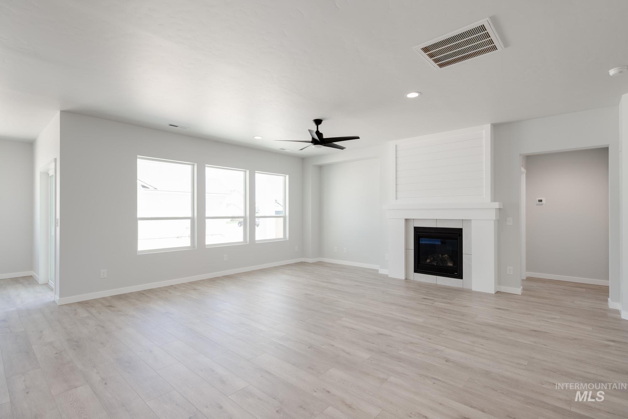 13684 Higley Court, Caldwell, Idaho 83607, 4 Bedrooms, 2 Bathrooms, Residential For Sale, Price $459,990, 98950605