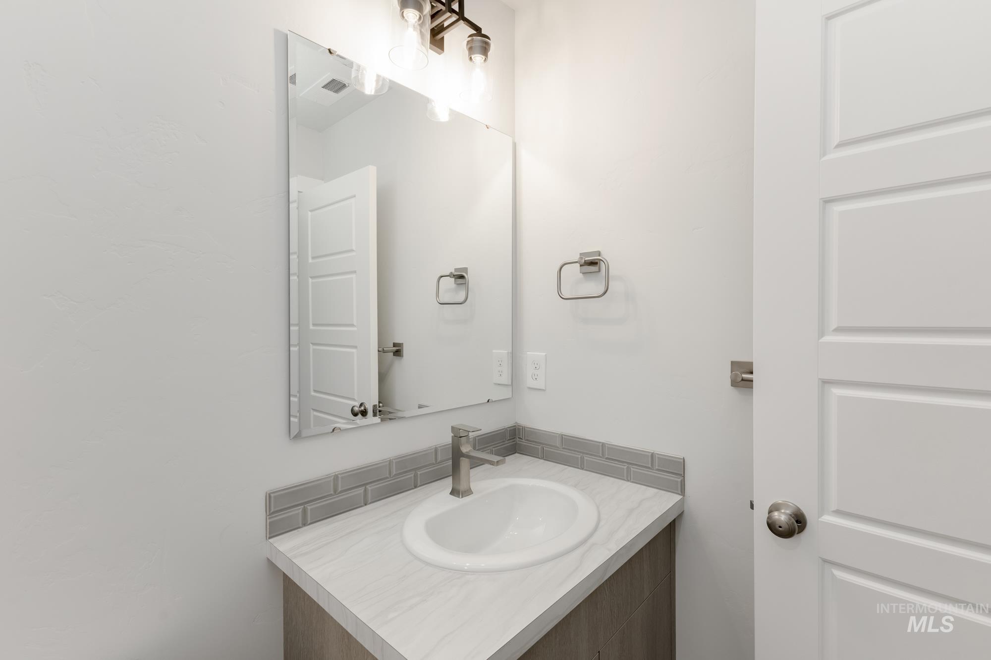 920 E Perjue Basin Dr, Nampa, Idaho 83686, 4 Bedrooms, 3 Bathrooms, Residential For Sale, Price $594,990,MLS 98950608