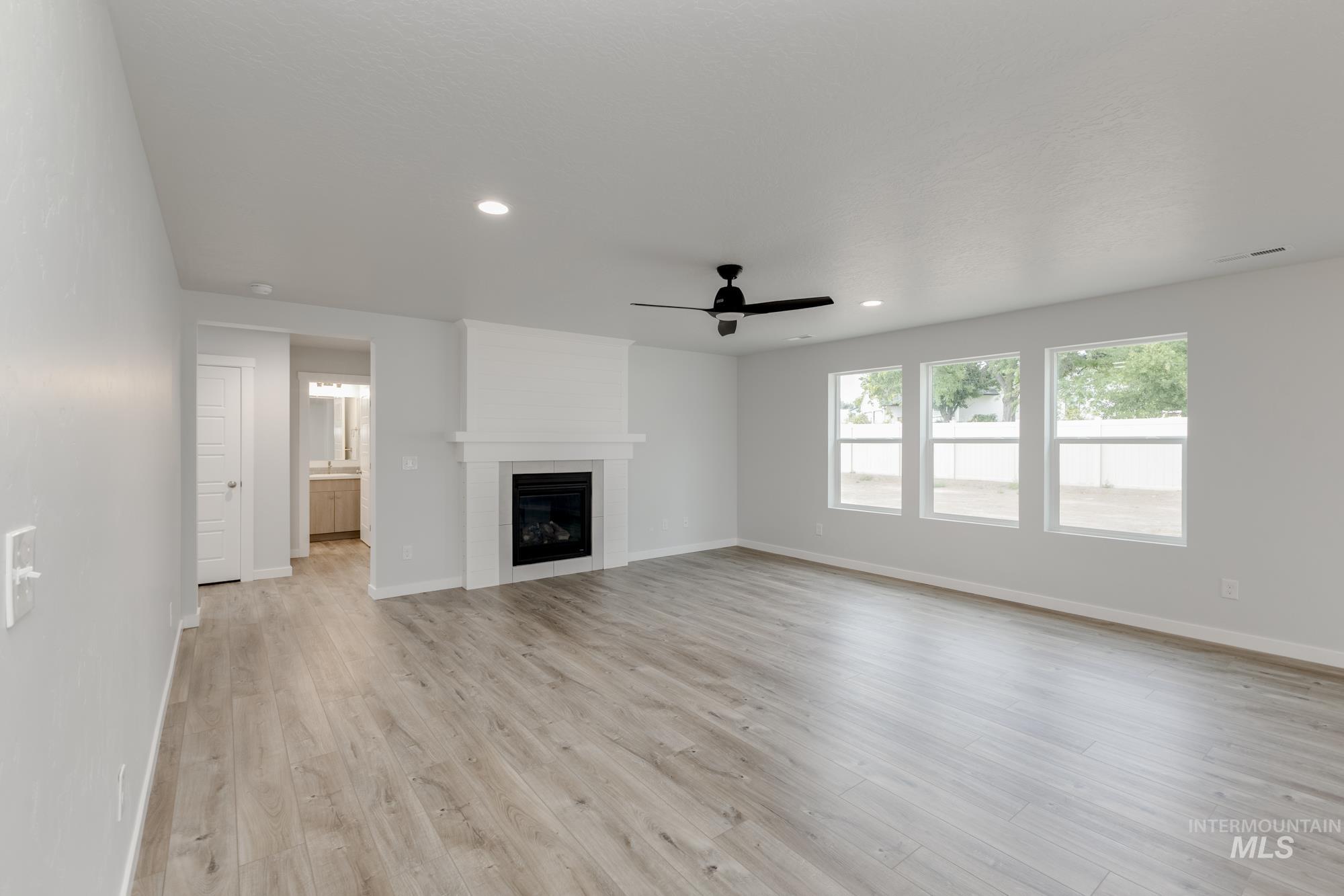 920 E Perjue Basin Dr, Nampa, Idaho 83686, 4 Bedrooms, 3 Bathrooms, Residential For Sale, Price $594,990,MLS 98950608