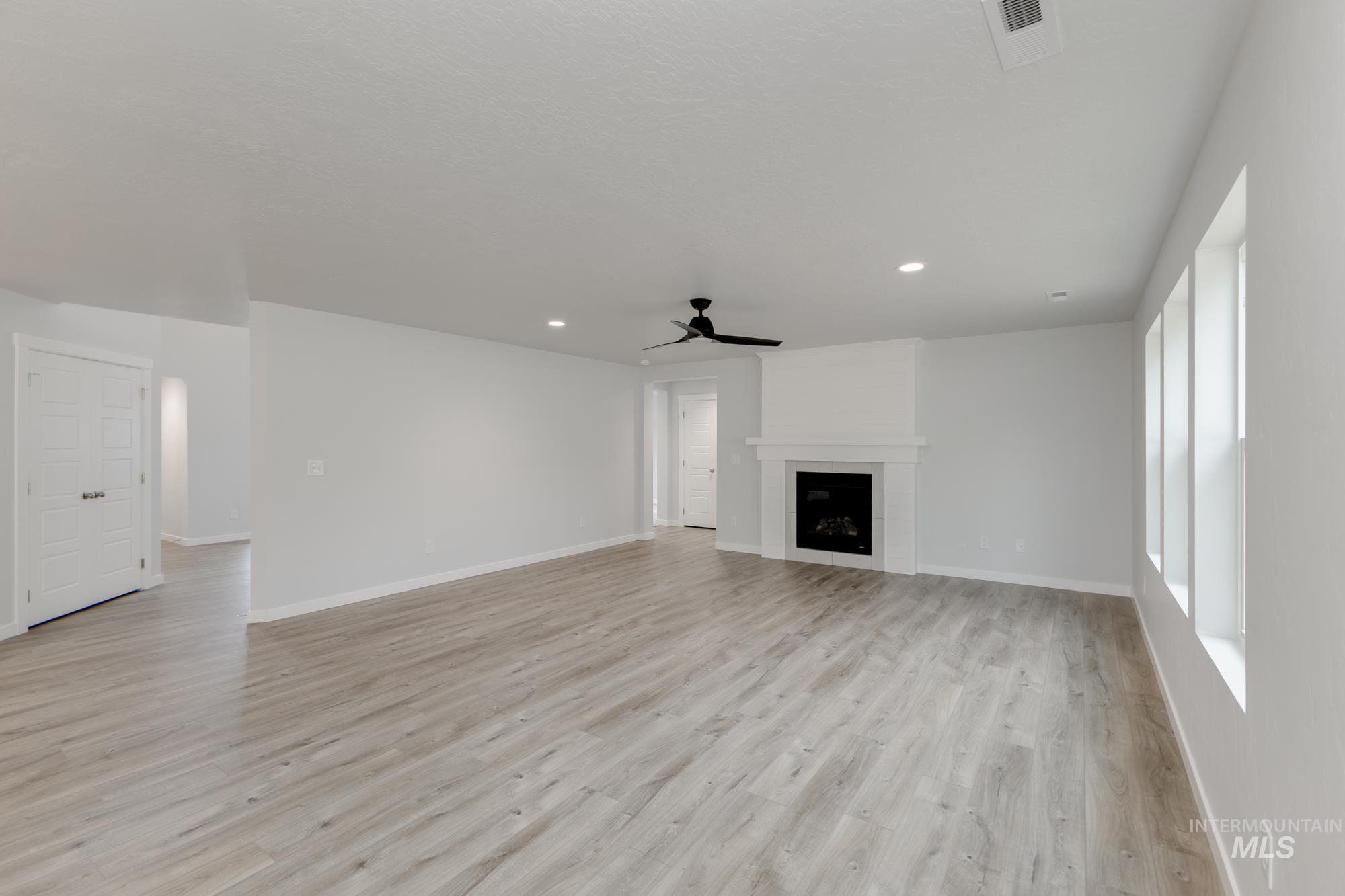 920 E Perjue Basin Dr, Nampa, Idaho 83686, 4 Bedrooms, 3 Bathrooms, Residential For Sale, Price $594,990,MLS 98950608