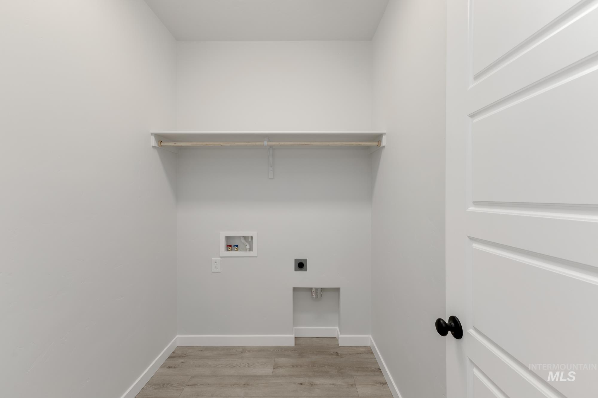 829 E Perjue Basin Dr, Nampa, Idaho 83686, 4 Bedrooms, 2 Bathrooms, Residential For Sale, Price $489,990, 98950610